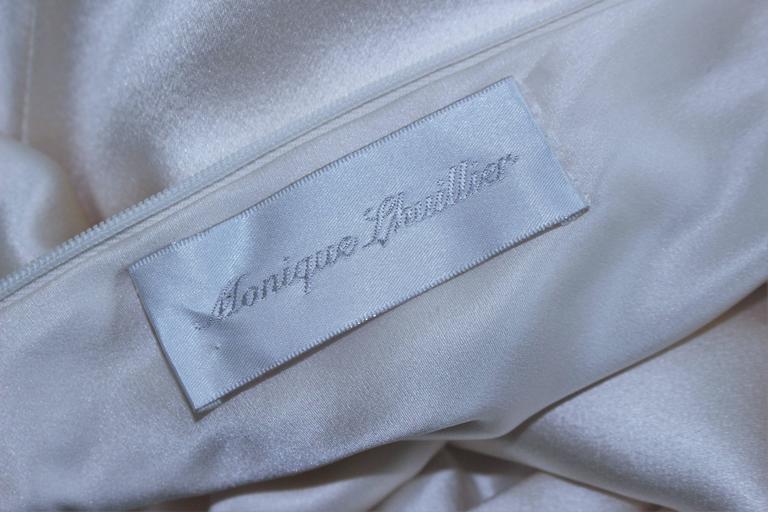 MONIQUE LHUILLIER White Silk Wedding Gown with Halter & Rhinestones Size 6-8 For Sale 5