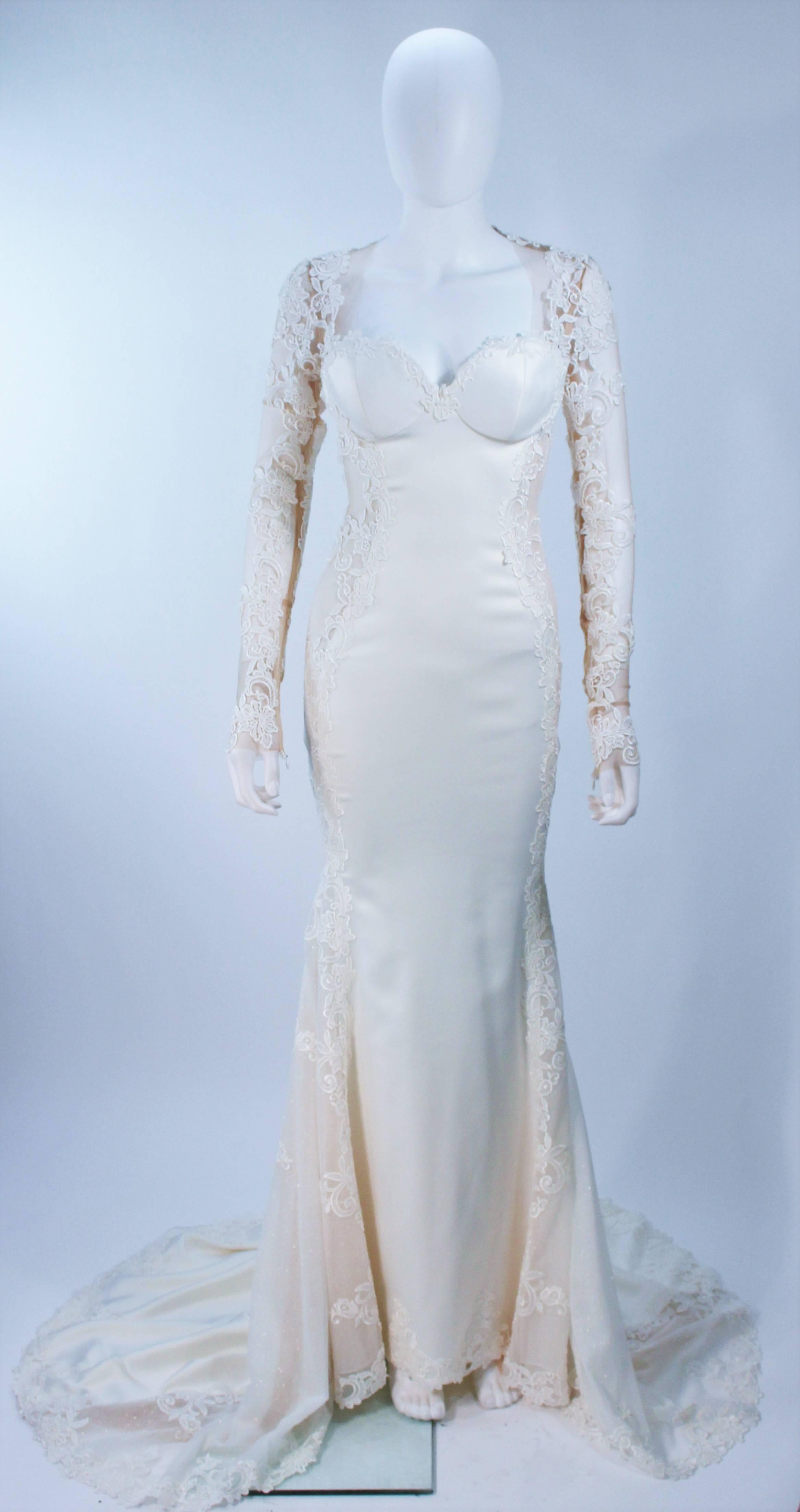 GALIA LAHAV Couture White Floral Lace Gown with Train and Sheer Details Size 2 In Excellent Condition In Los Angeles, CA