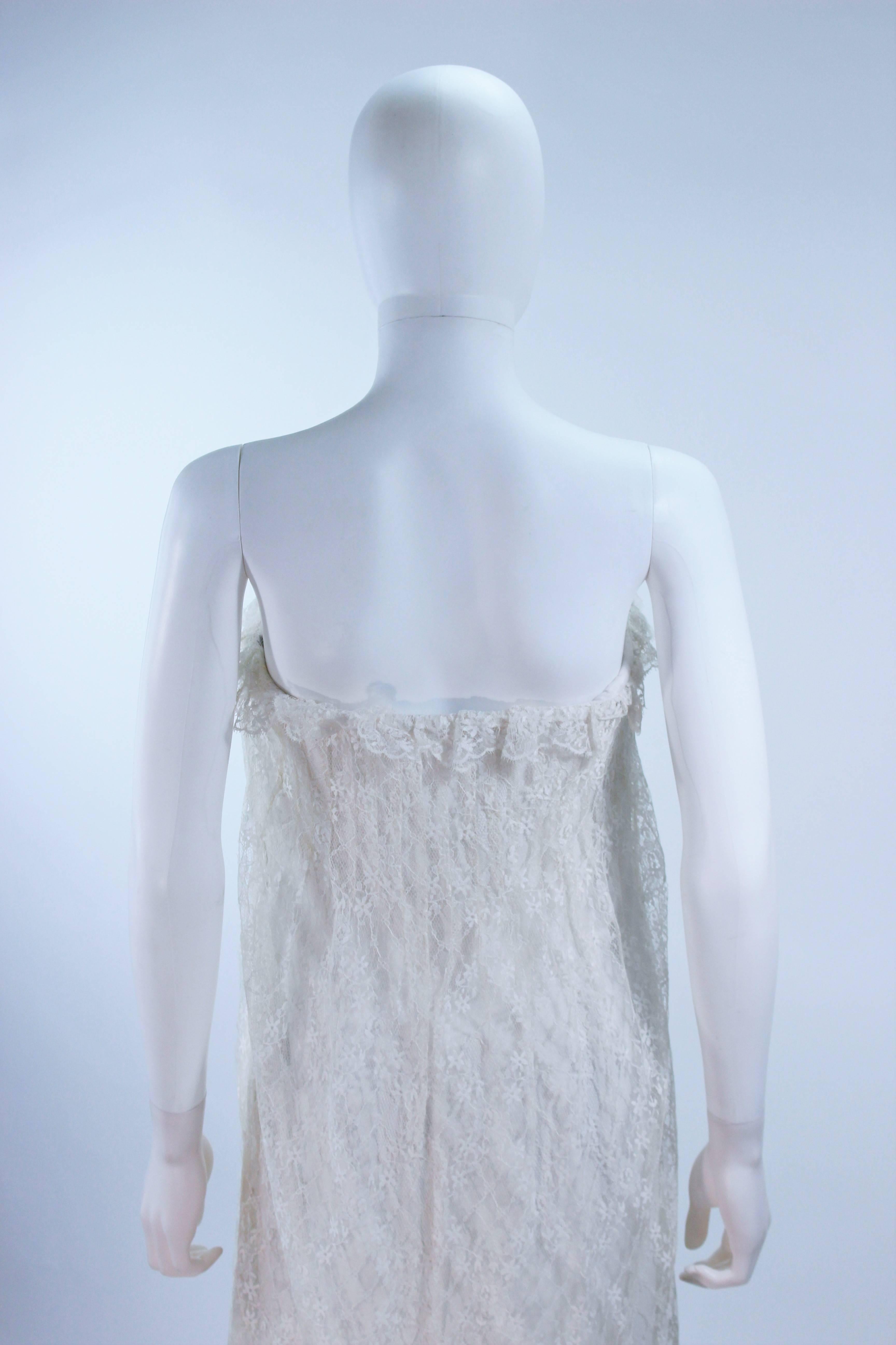 BILL BLASS White Lace Strapless Dress Size 6 3