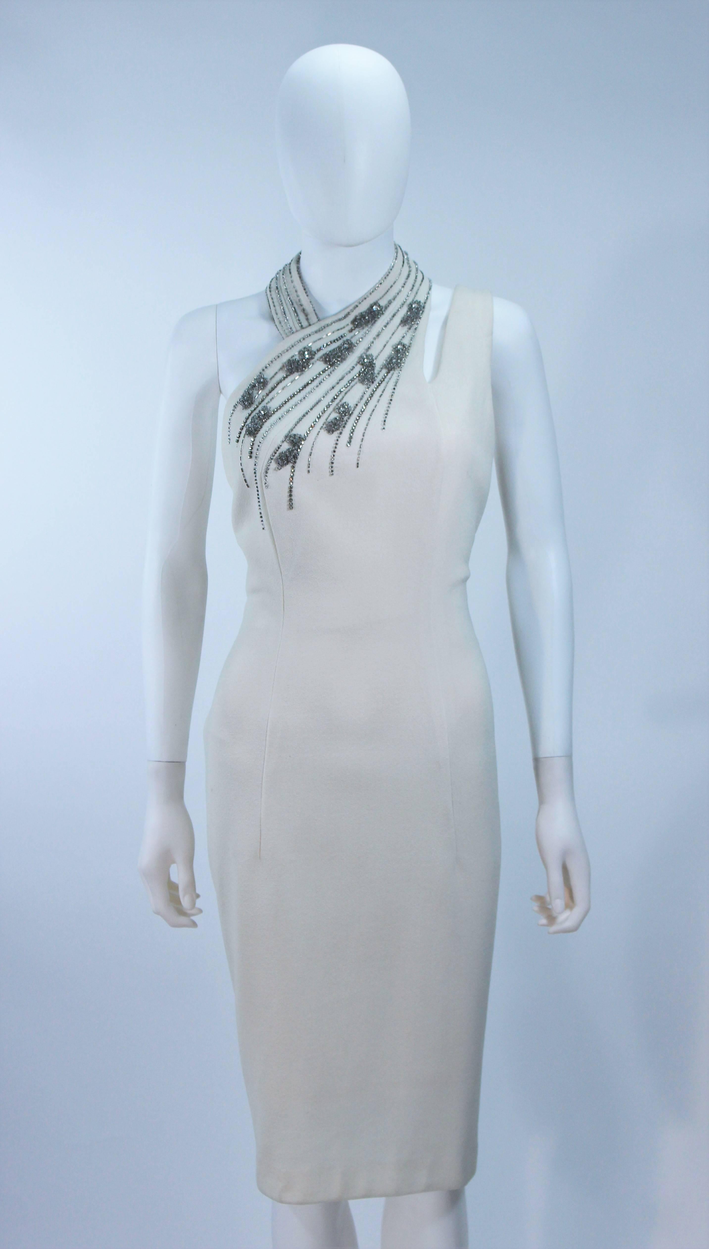 SYDNEY NORTH Vestido de cóctel asimétrico adornado con pedrería blanca Talla 6-8 Gris en venta