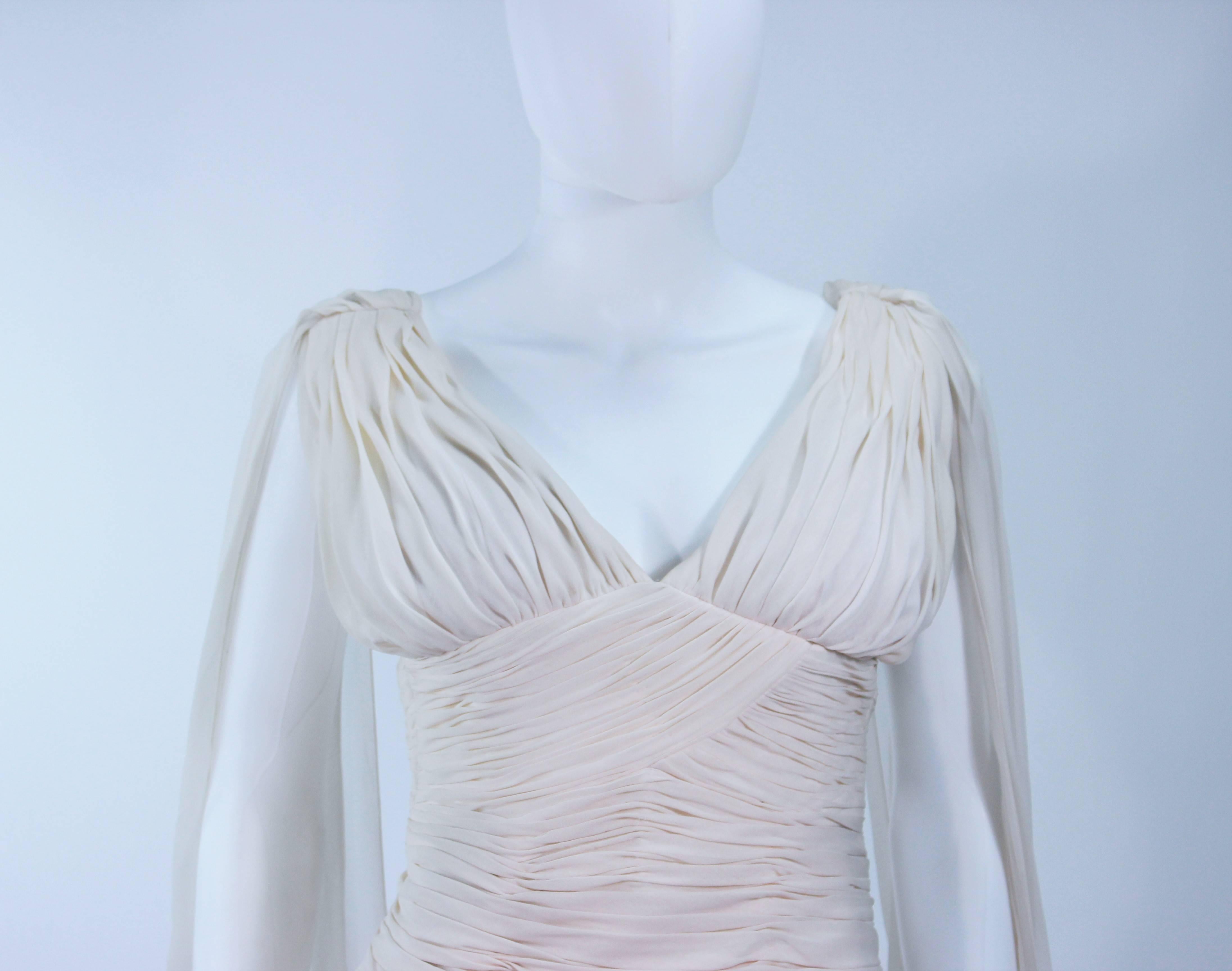 I. MAGNIN White Ruched Cocktail Dress with Feather Trim Size 2 In Excellent Condition In Los Angeles, CA