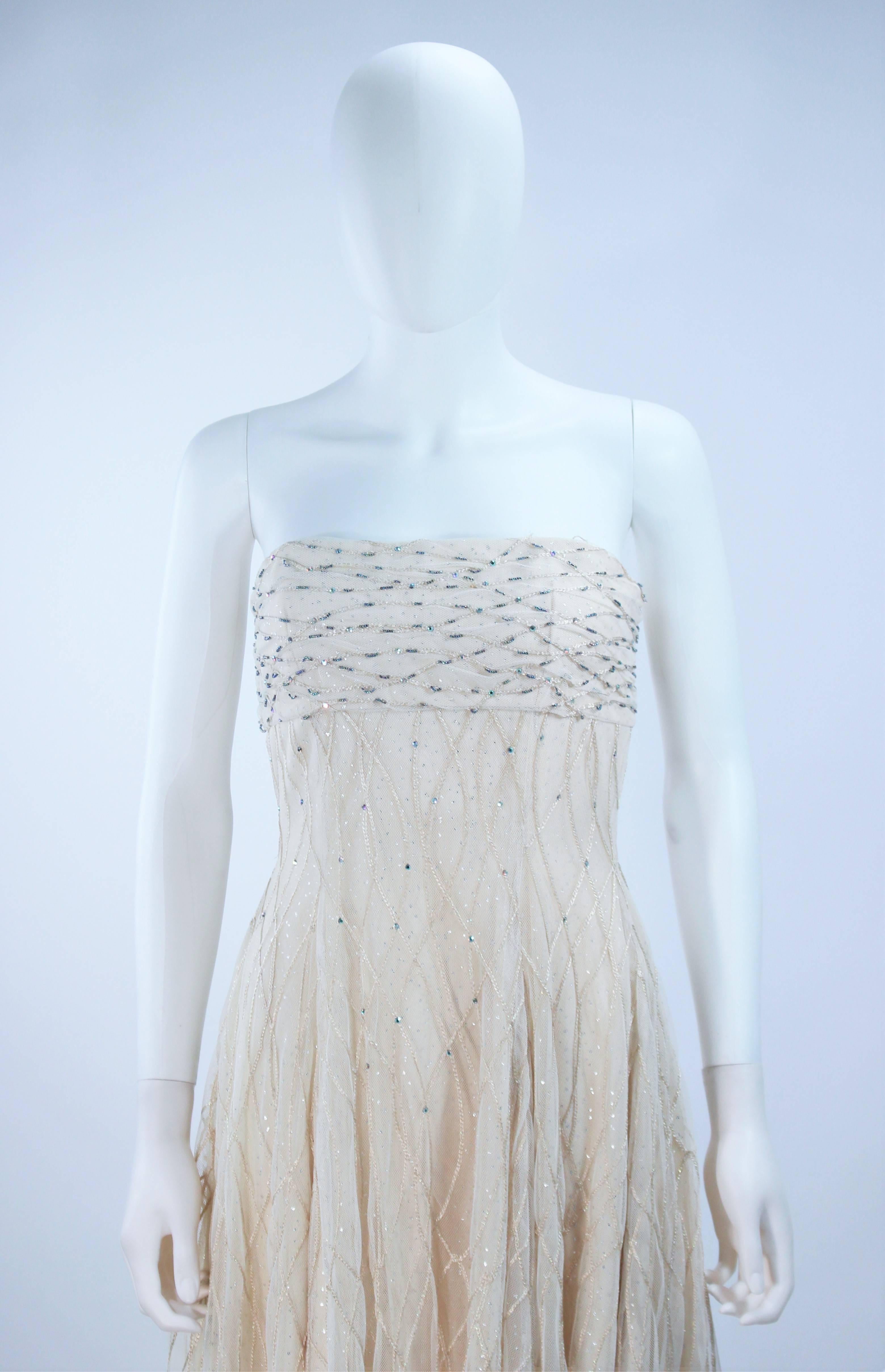 Gray VICTOR COSTA Off White Iridescent Strapless Beaded Gown Size 2 4 For Sale