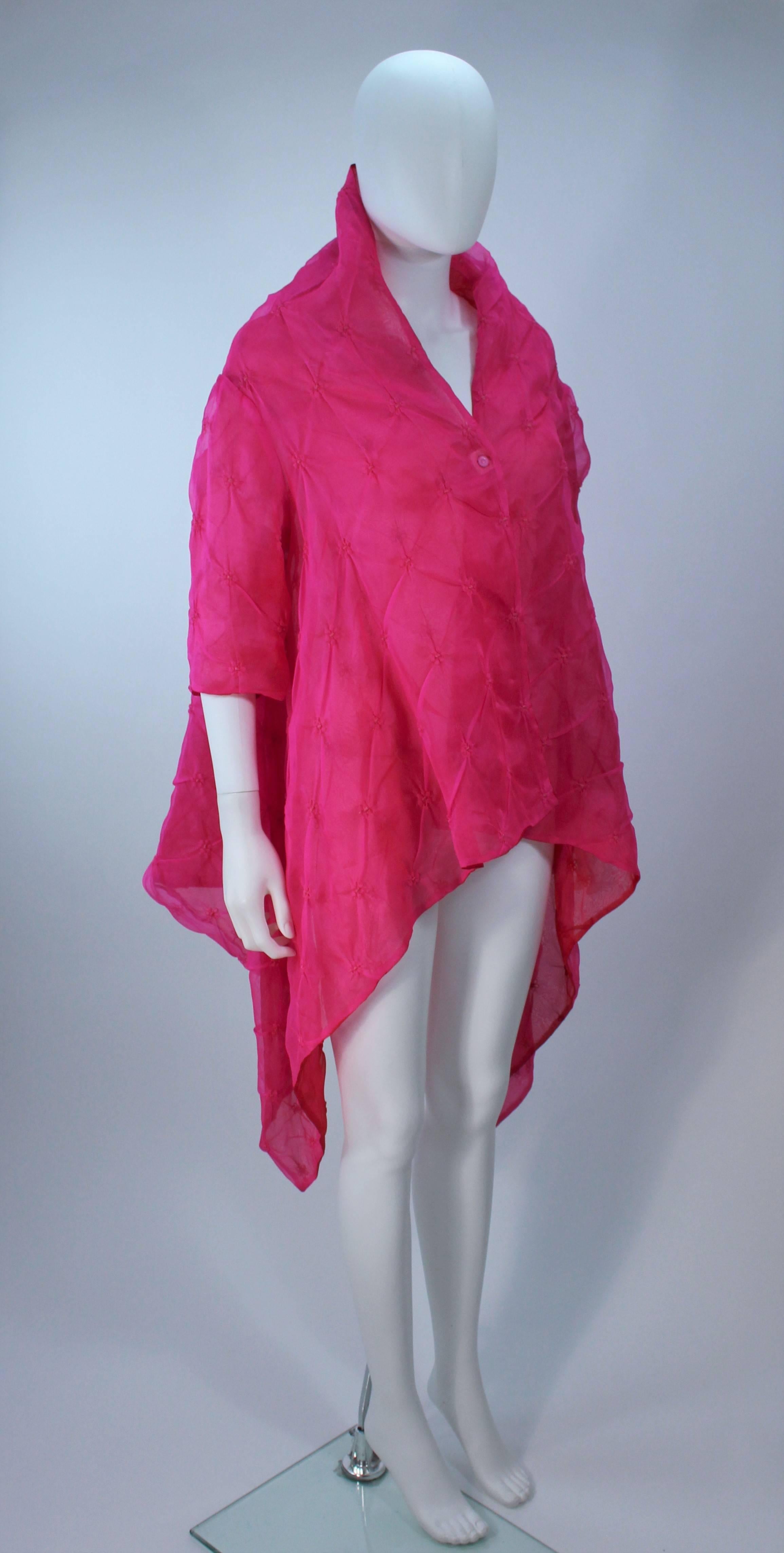 Veste drapée abstraite réversible magenta fuchsia sur mesure, taille 4 6 en vente 2