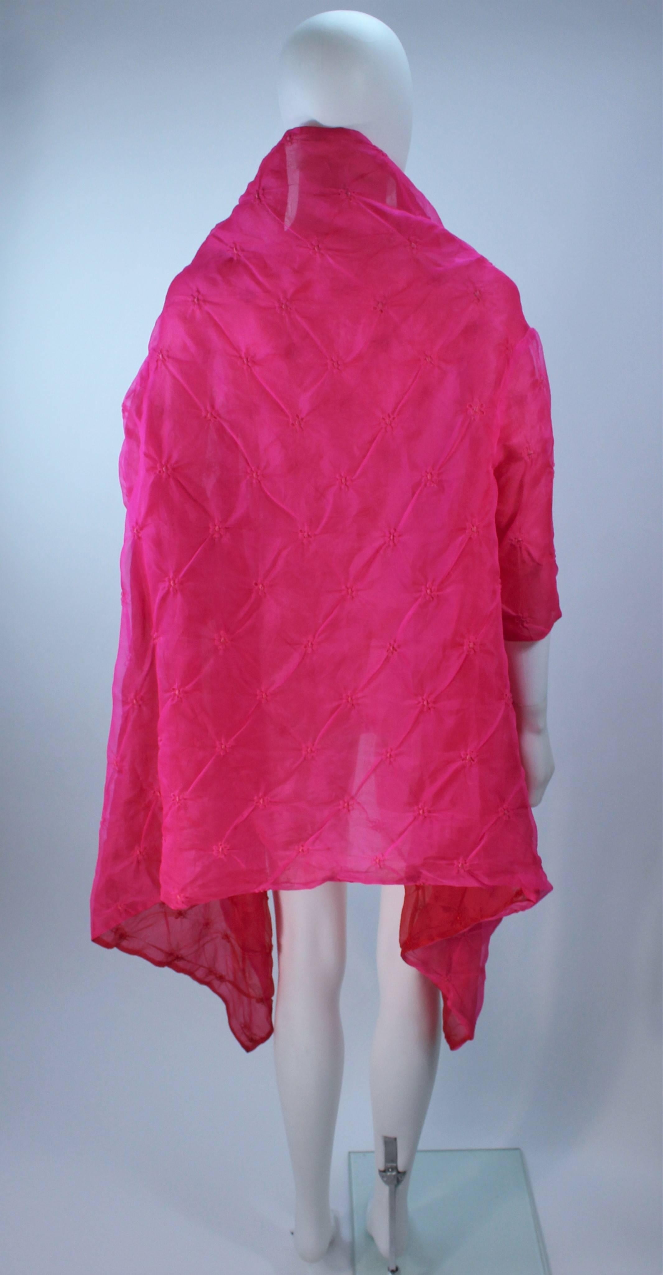Veste drapée abstraite réversible magenta fuchsia sur mesure, taille 4 6 en vente 4