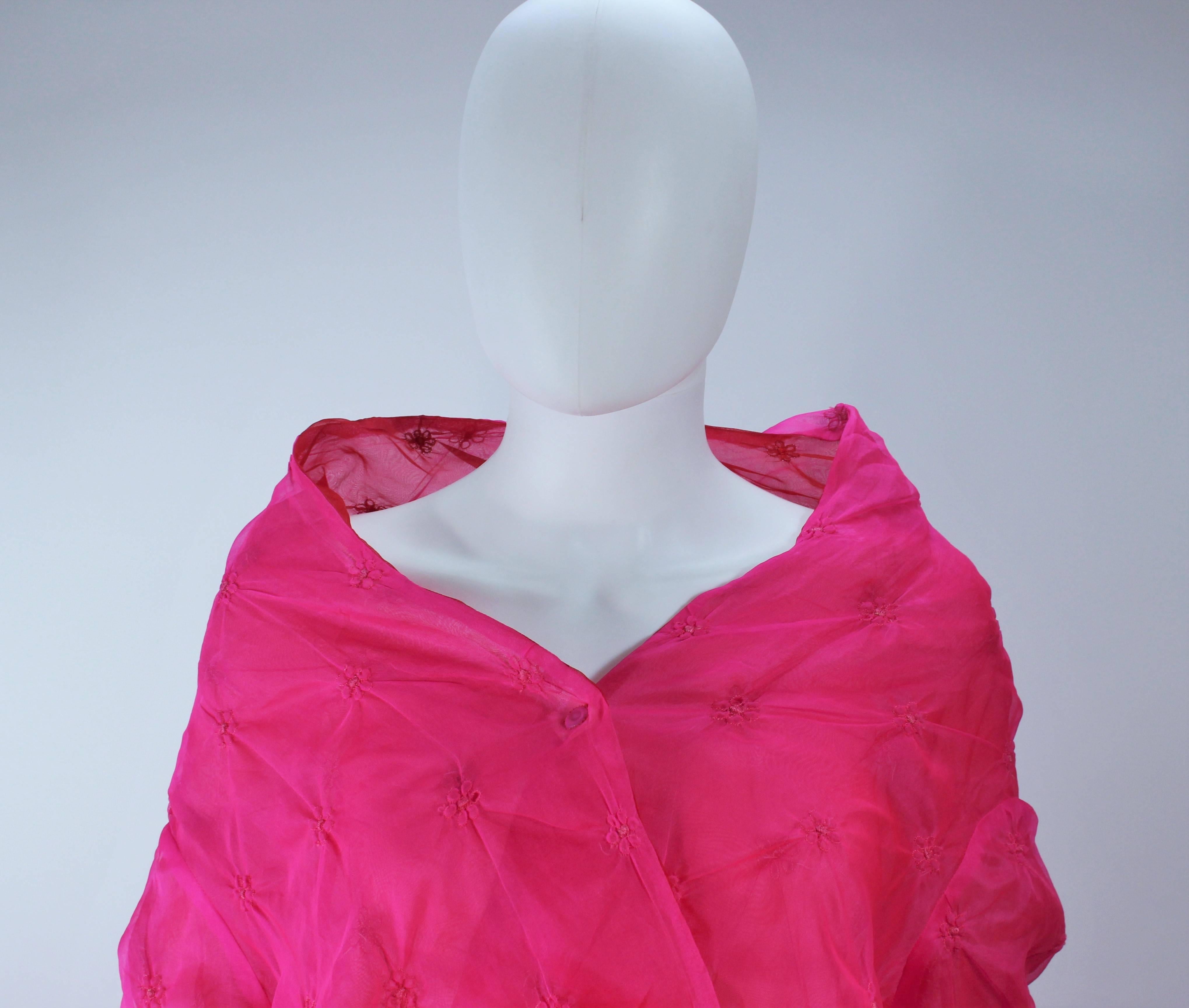 Rouge Veste drapée abstraite réversible magenta fuchsia sur mesure, taille 4 6 en vente