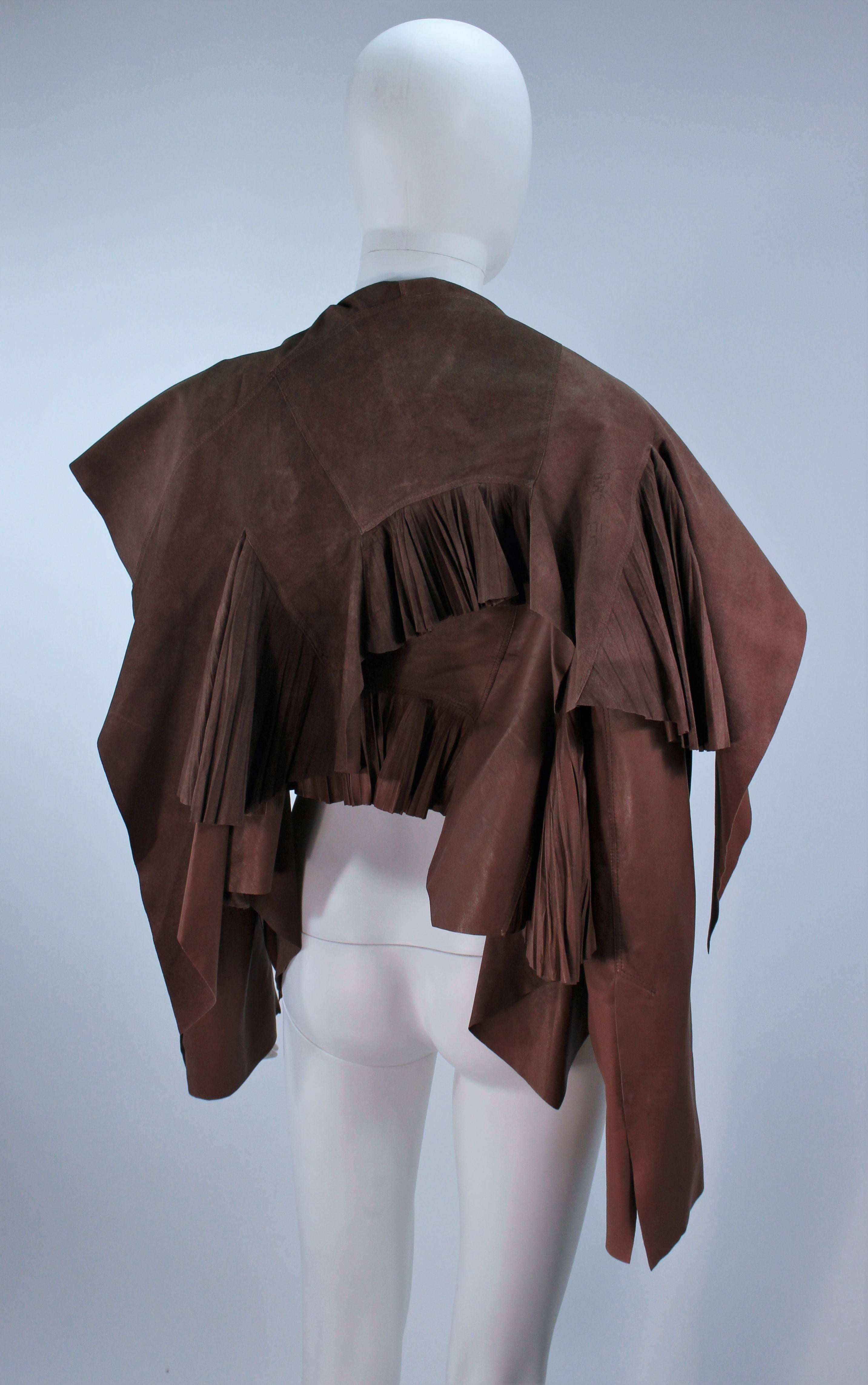 RICK OWENS Veste drapée en cuir d'agneau marron avec dos plissé Taille 38 en vente 3