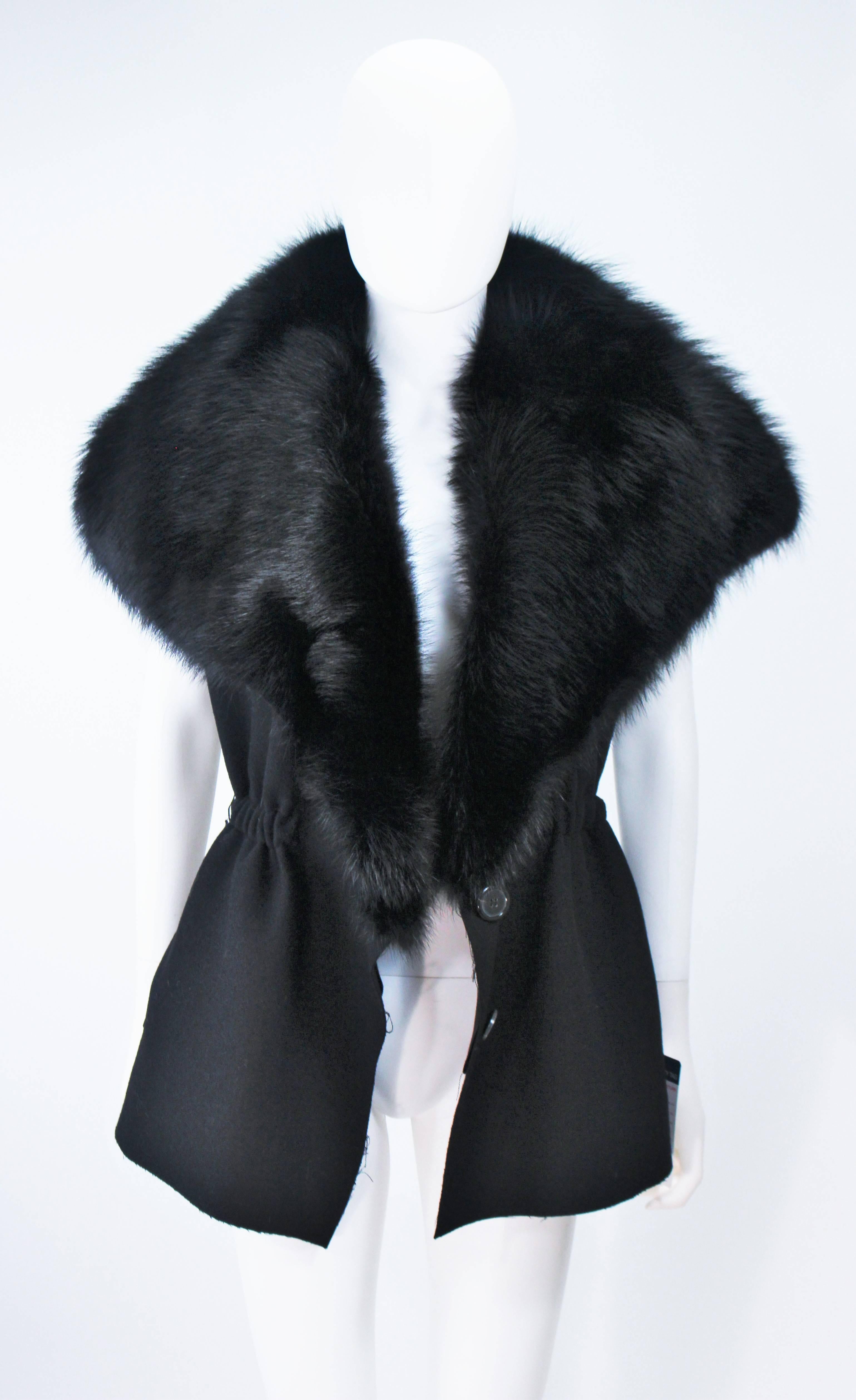 LANVIN Hiver Winter 2009 Black Fisher Fur Collar Wool Fitted Waist Vest Size 38 In New Condition In Los Angeles, CA