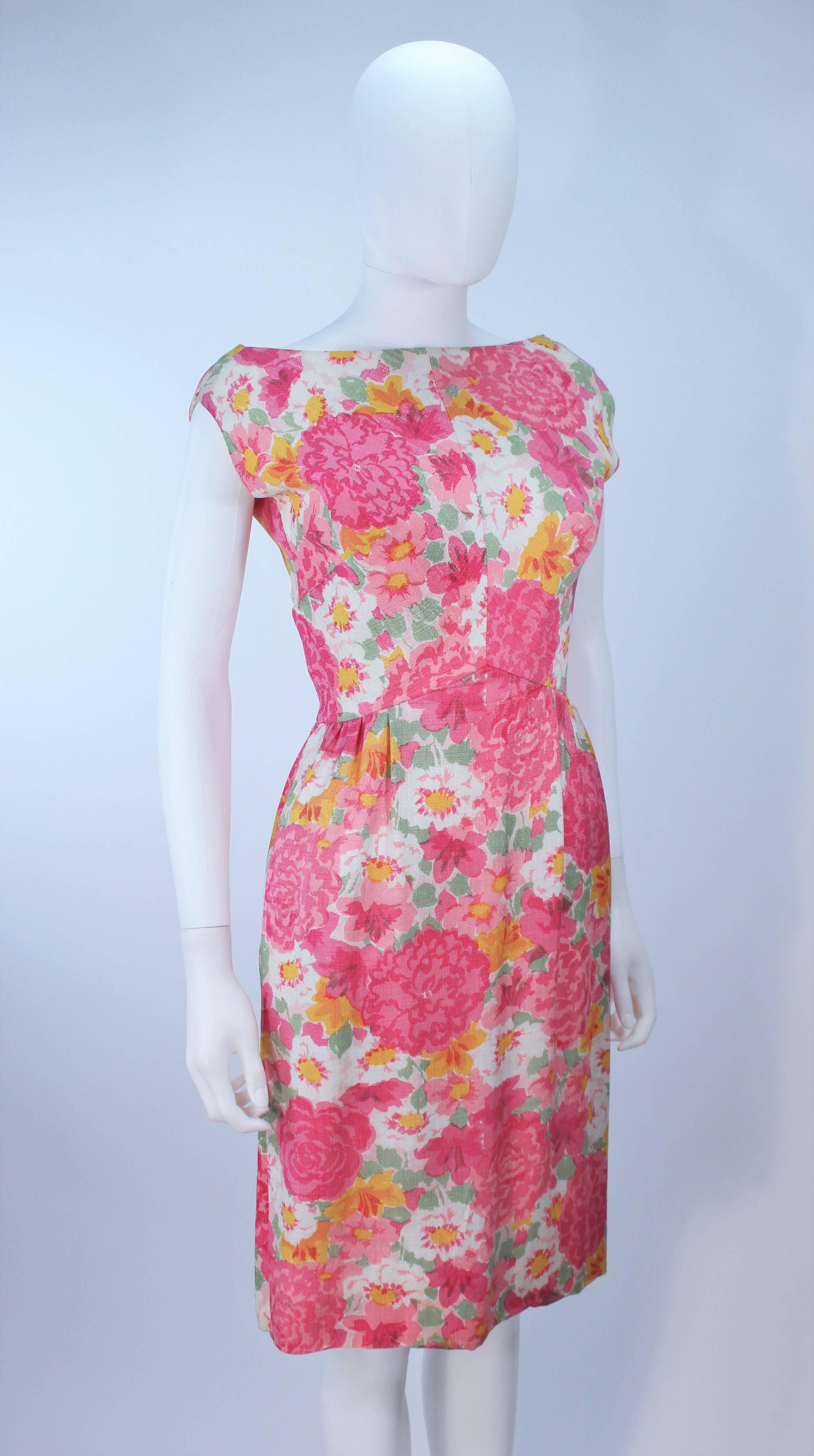 1960's Pink Multi-Color Floral Raw Silk Dress with Bow Size 2 4  For Sale 2