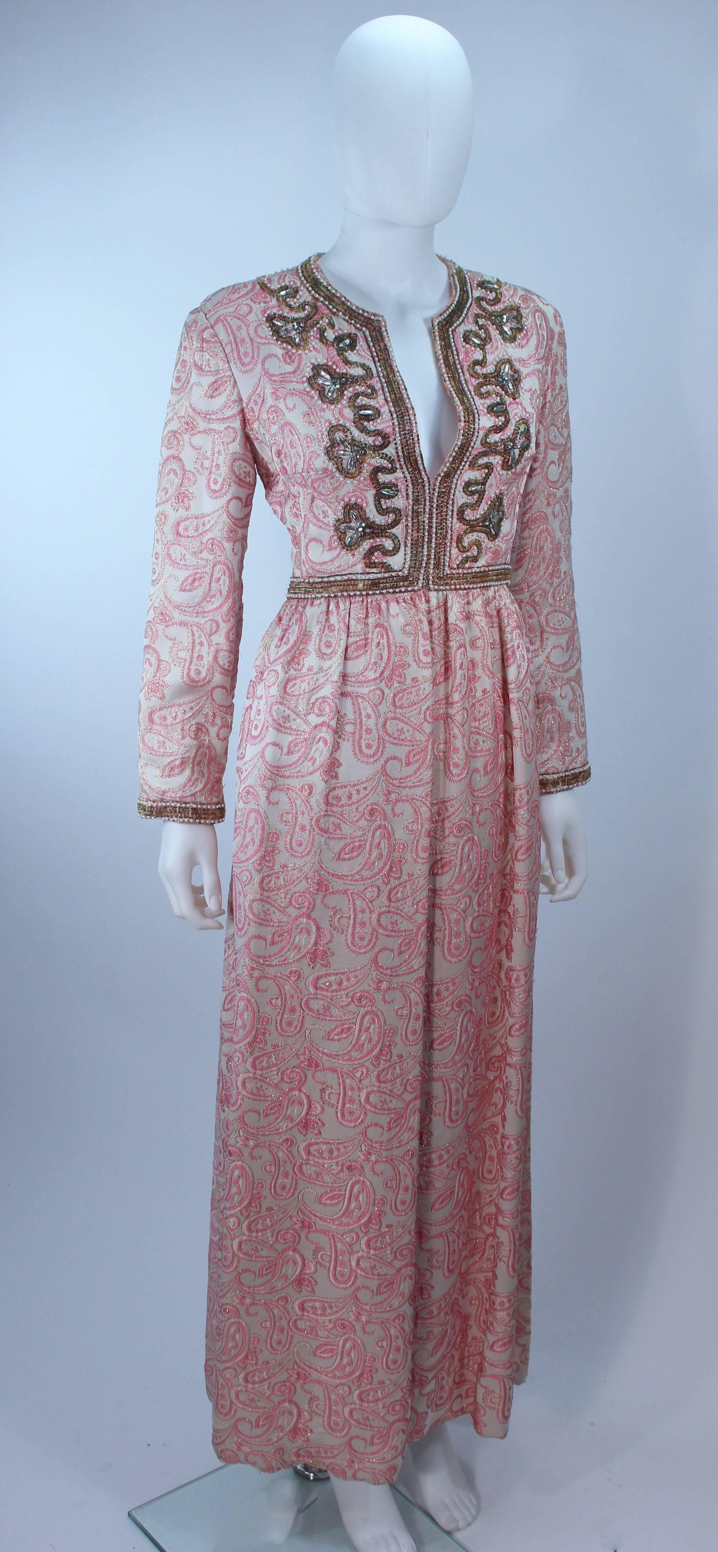 CEIL CHAPMAN 1960's Pink Paisley Brocade Gown with Beaded Applique Size 6 8 In Excellent Condition In Los Angeles, CA