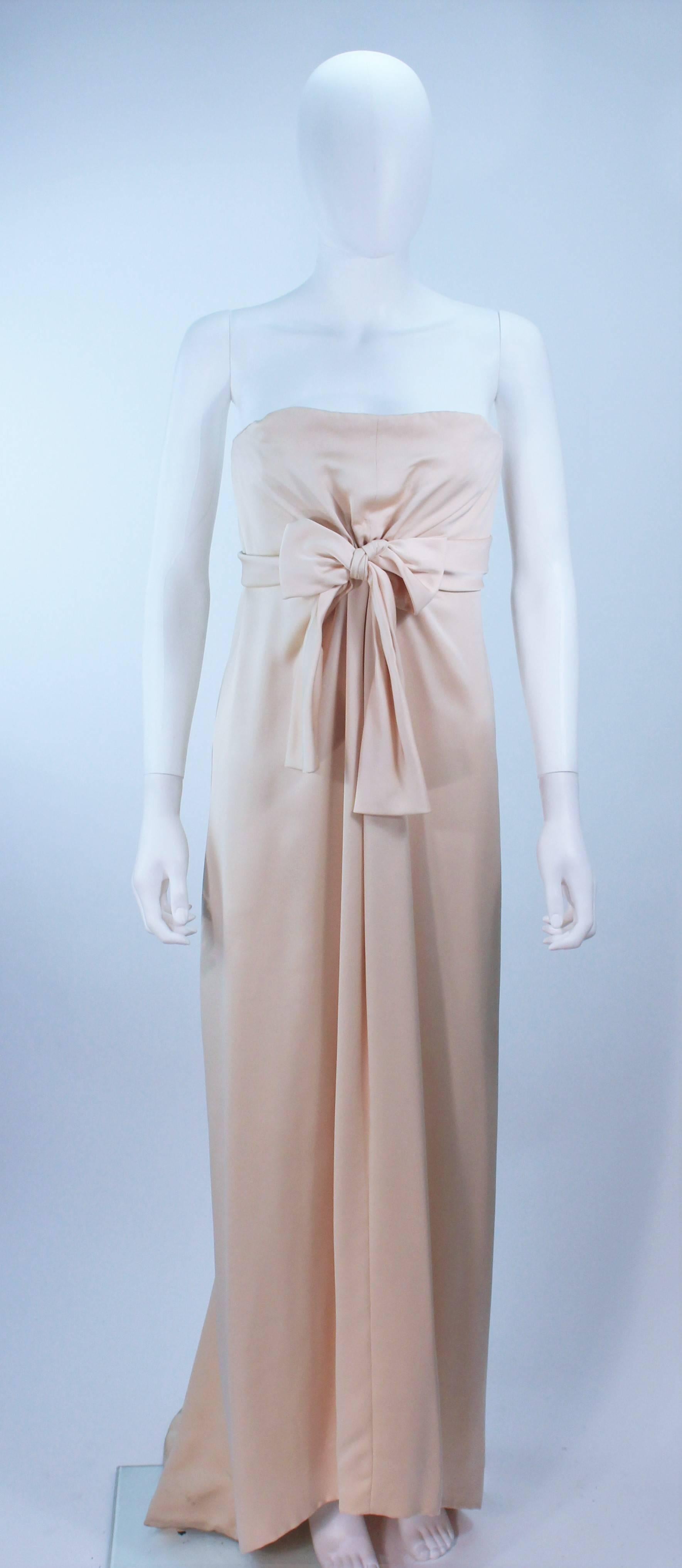 GIVENCHY HAUTE COUTURE Lesage Paris Betsy Bloomingdale Perlenbesetztes 1960er Jahre Kleid 0  im Angebot 4