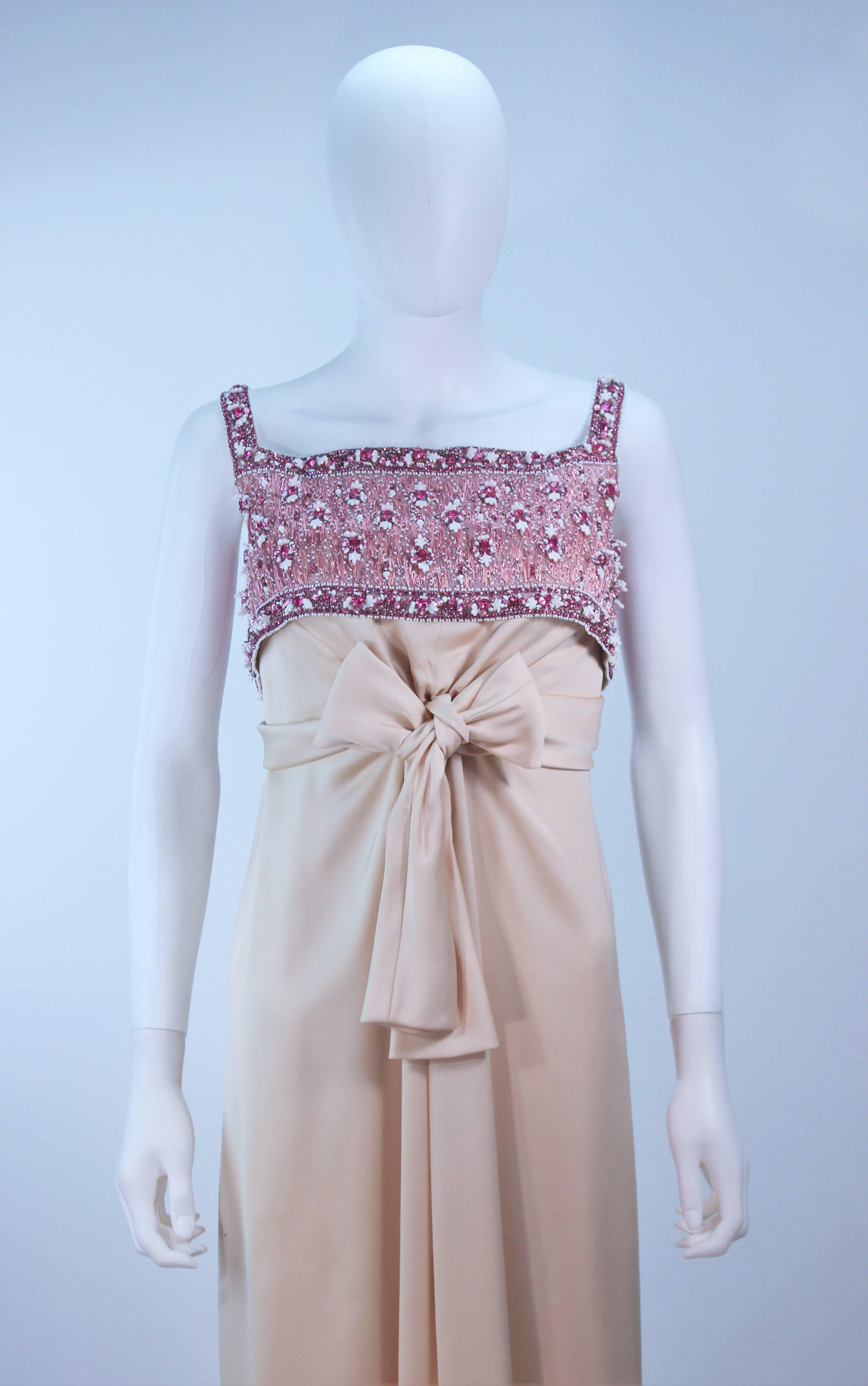 GIVENCHY HAUTE COUTURE Lesage Paris Betsy Bloomingdale Perlenbesetztes 1960er Jahre Kleid 0  (Braun) im Angebot
