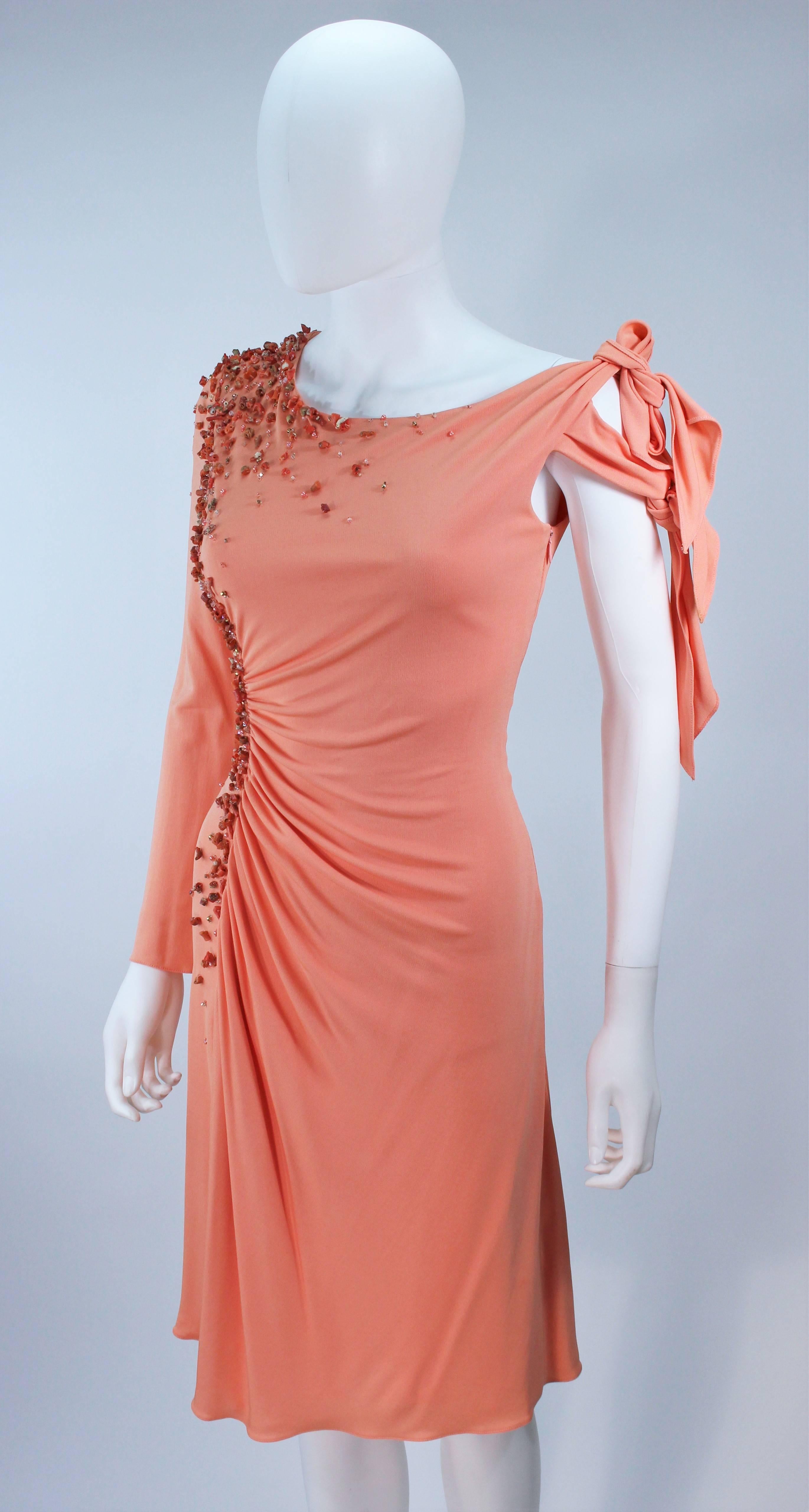 MARK ZUNINO Coral Jersey Cocktail Dress with Coral Beading Applique Size 6 8 In Excellent Condition For Sale In Los Angeles, CA