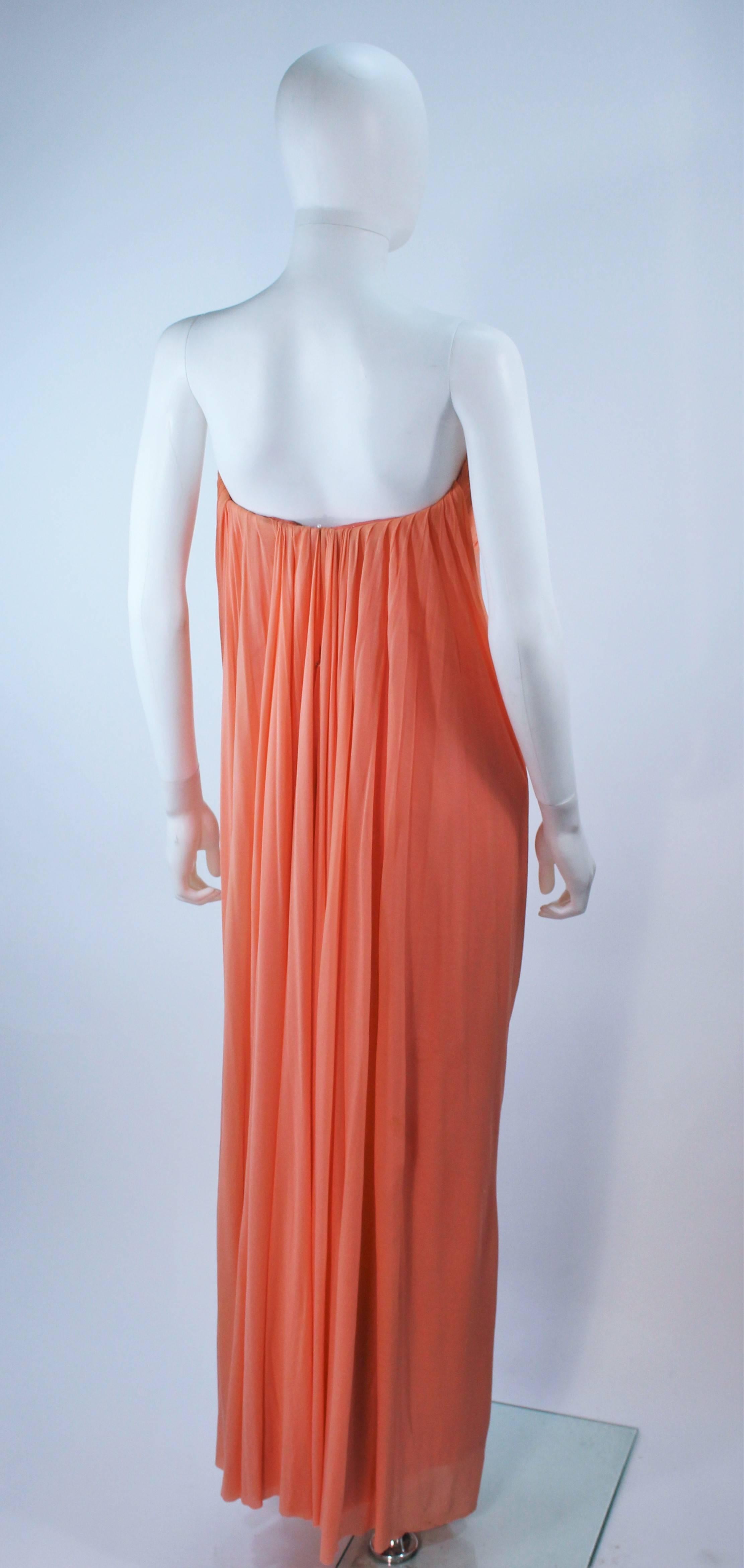 TRAVILLA Peach Strapless Jersey Draped Gown Size 4 For Sale 3