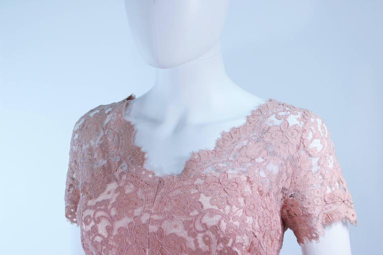 1950's Peach Lace Cocktail Dress With Draped Chiffon Waist Size 8 10