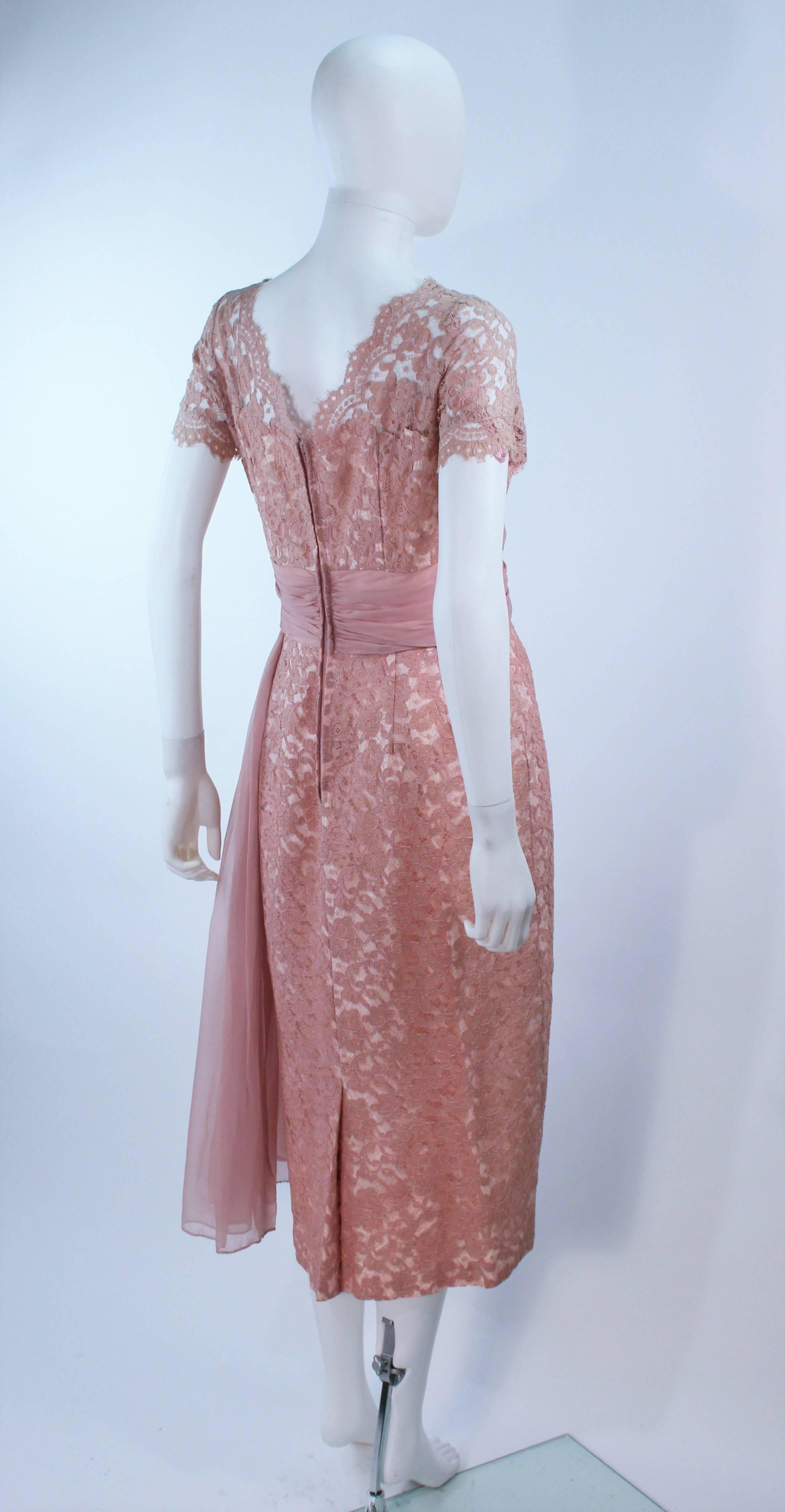 Women's 1950's Peach Lace Cocktail Dress with Draped Chiffon Waist Size 8 10 For Sale