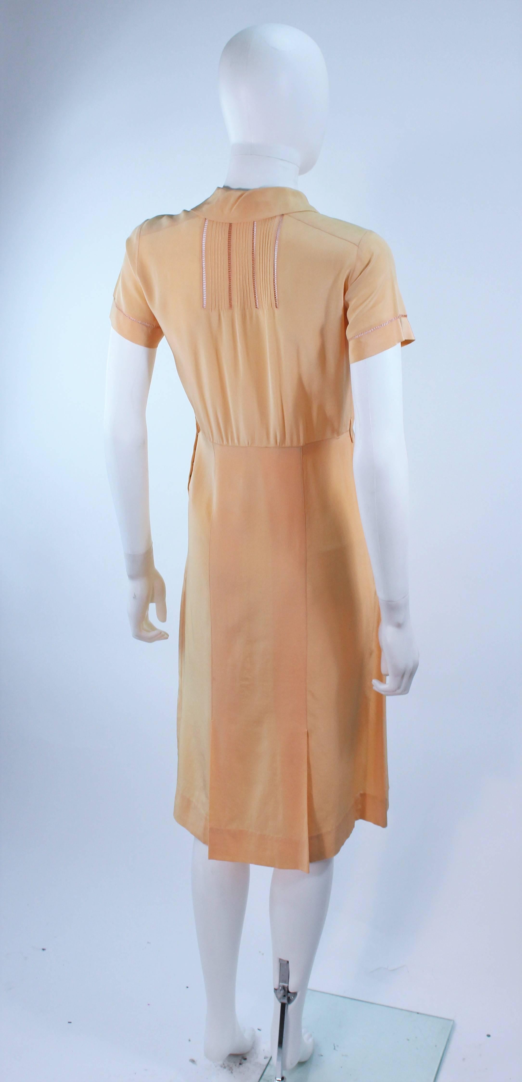 Vintage 1940's Apricot Silk Day Dress Size 2 4 For Sale 3