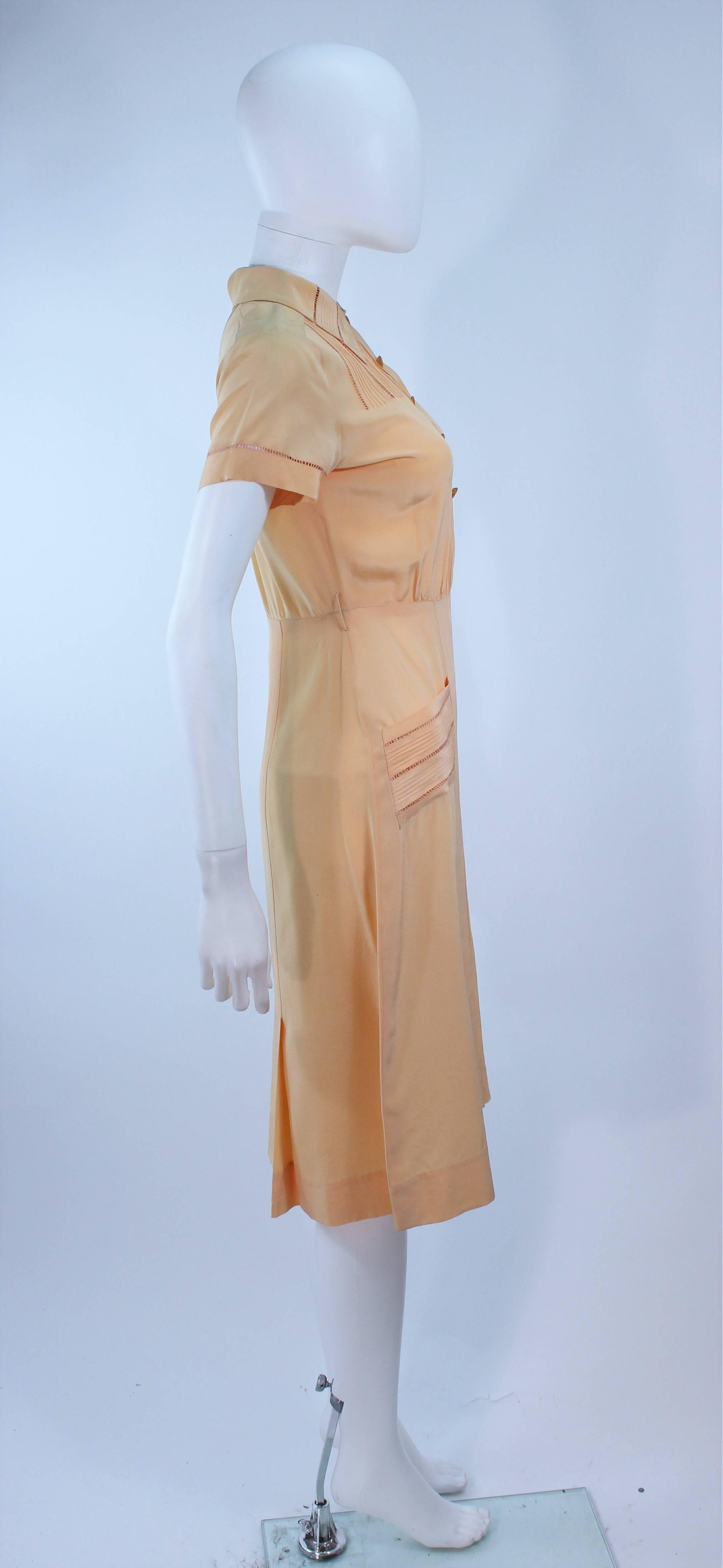 Vintage 1940's Apricot Silk Day Dress Size 2 4 For Sale 2