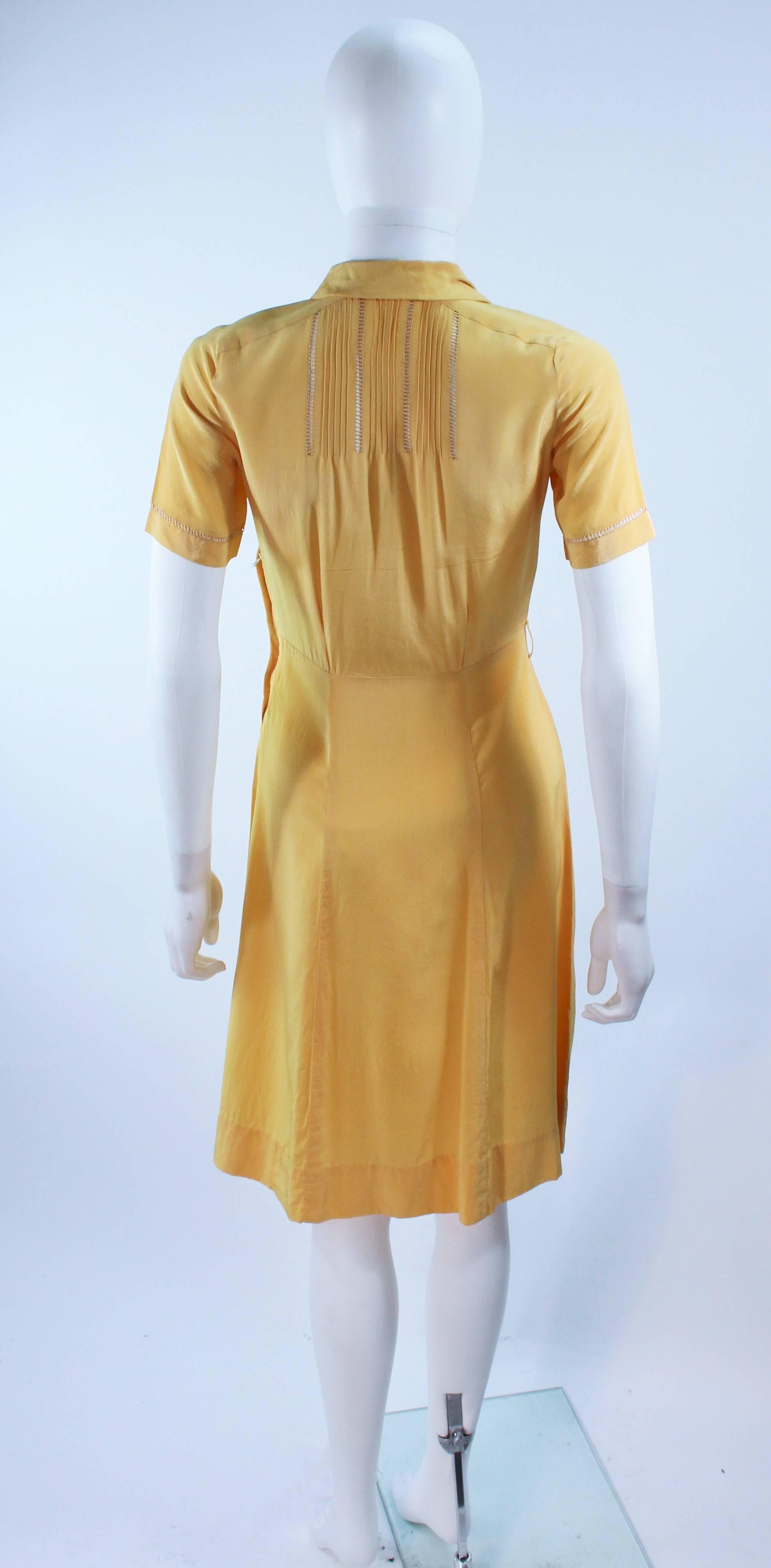 Vintage 1940's Yellow Silk Dress with Lace Inserts Size 2 For Sale 3