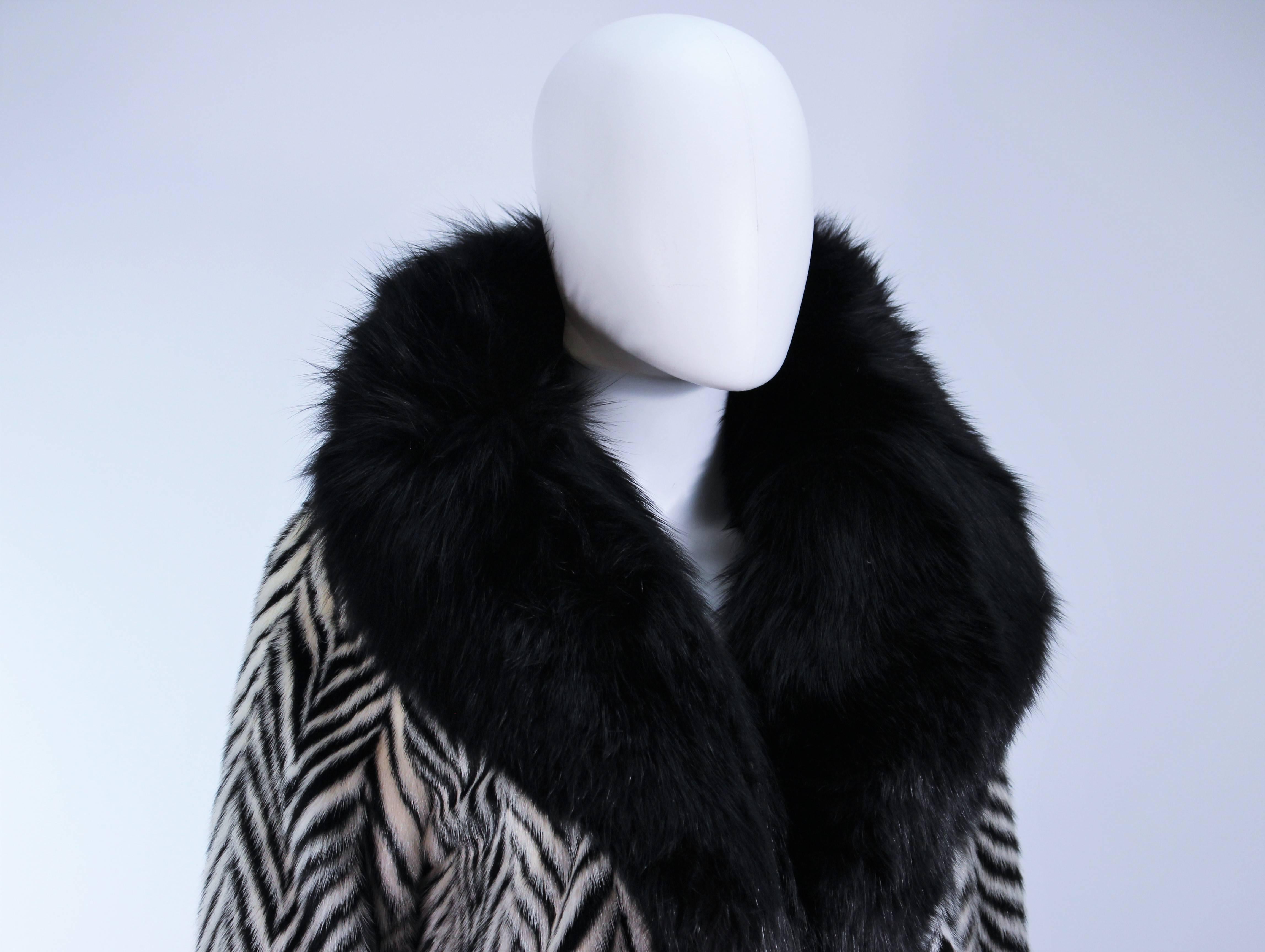 Women's ZACCARIA FURS Black and White Mink Chevron Fur Coat with Fox Trim Size 6-8 For Sale