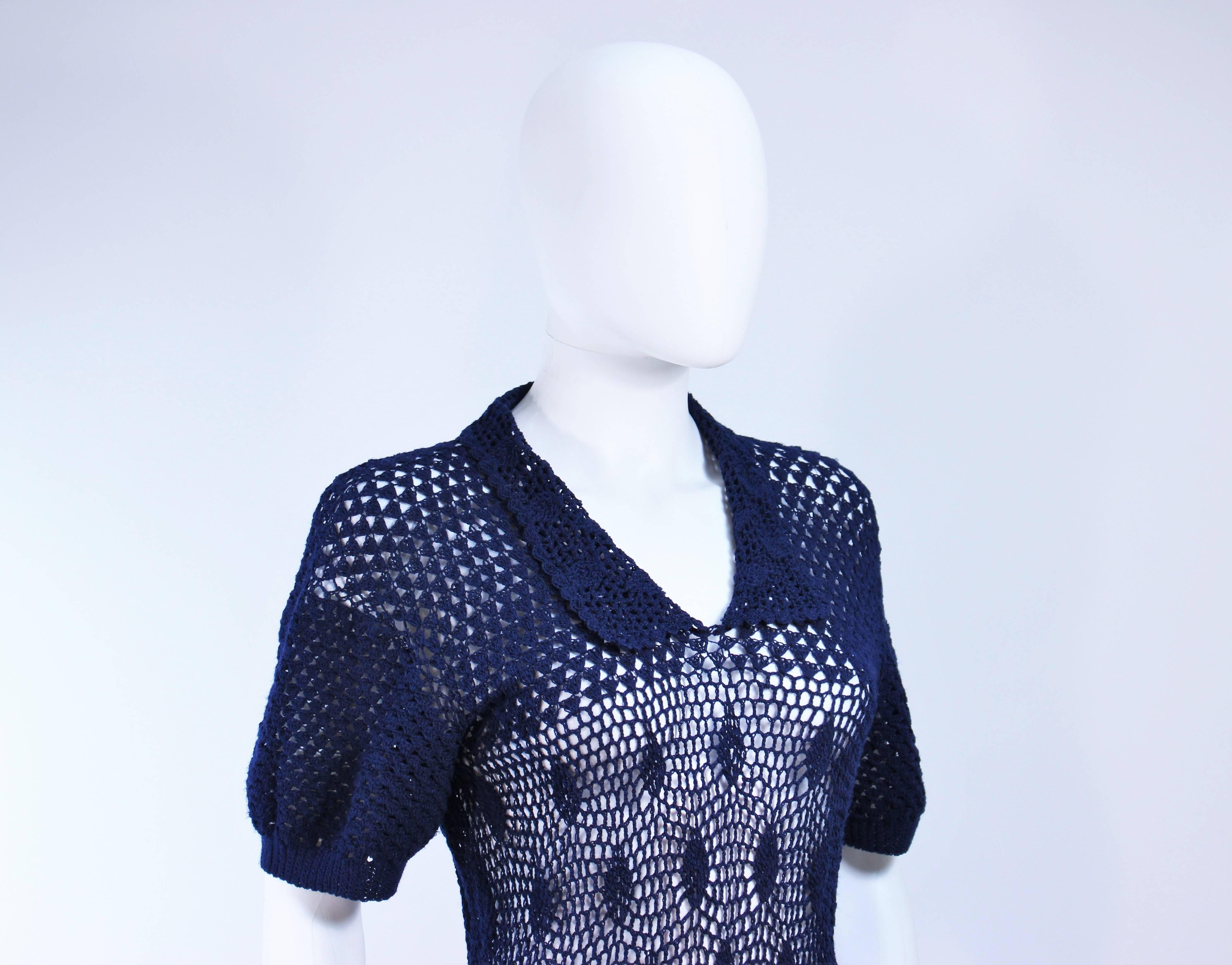 Women's Vintage 1950's Navy Blue Crochet Knit Dress Size 4 6 For Sale