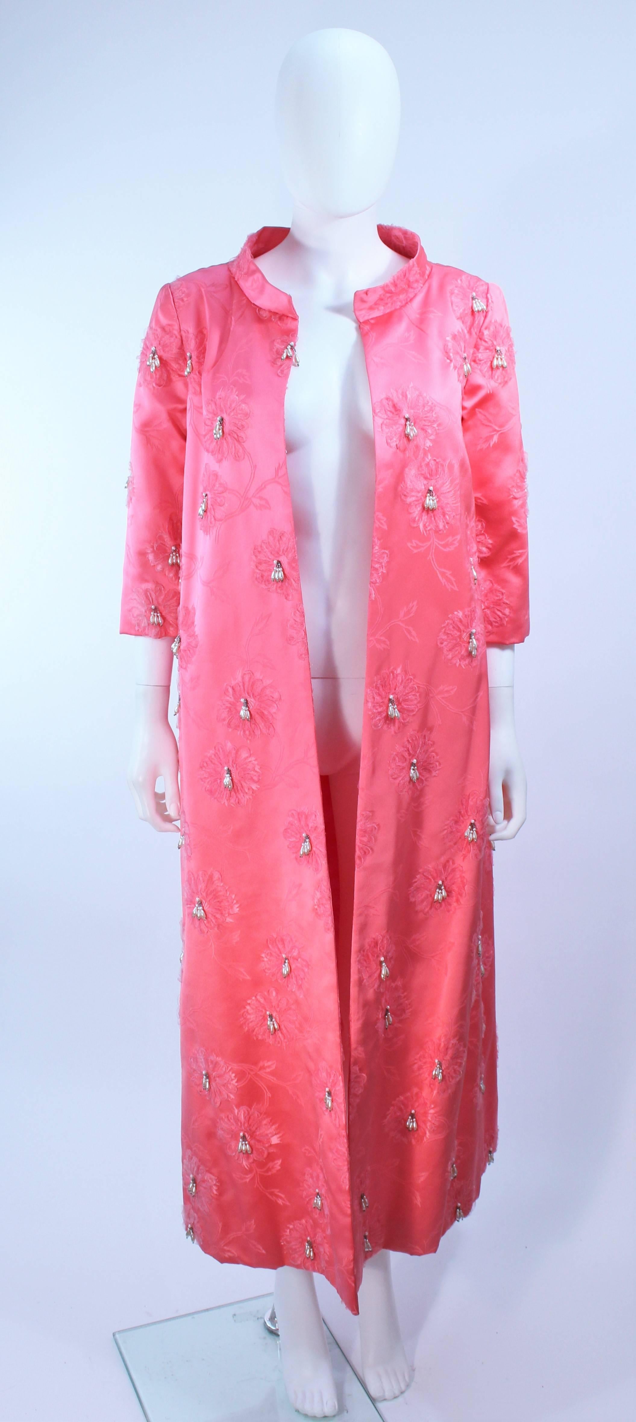 Pink 1950's Silk Beaded Opera Coat Size 6  In Excellent Condition For Sale In Los Angeles, CA