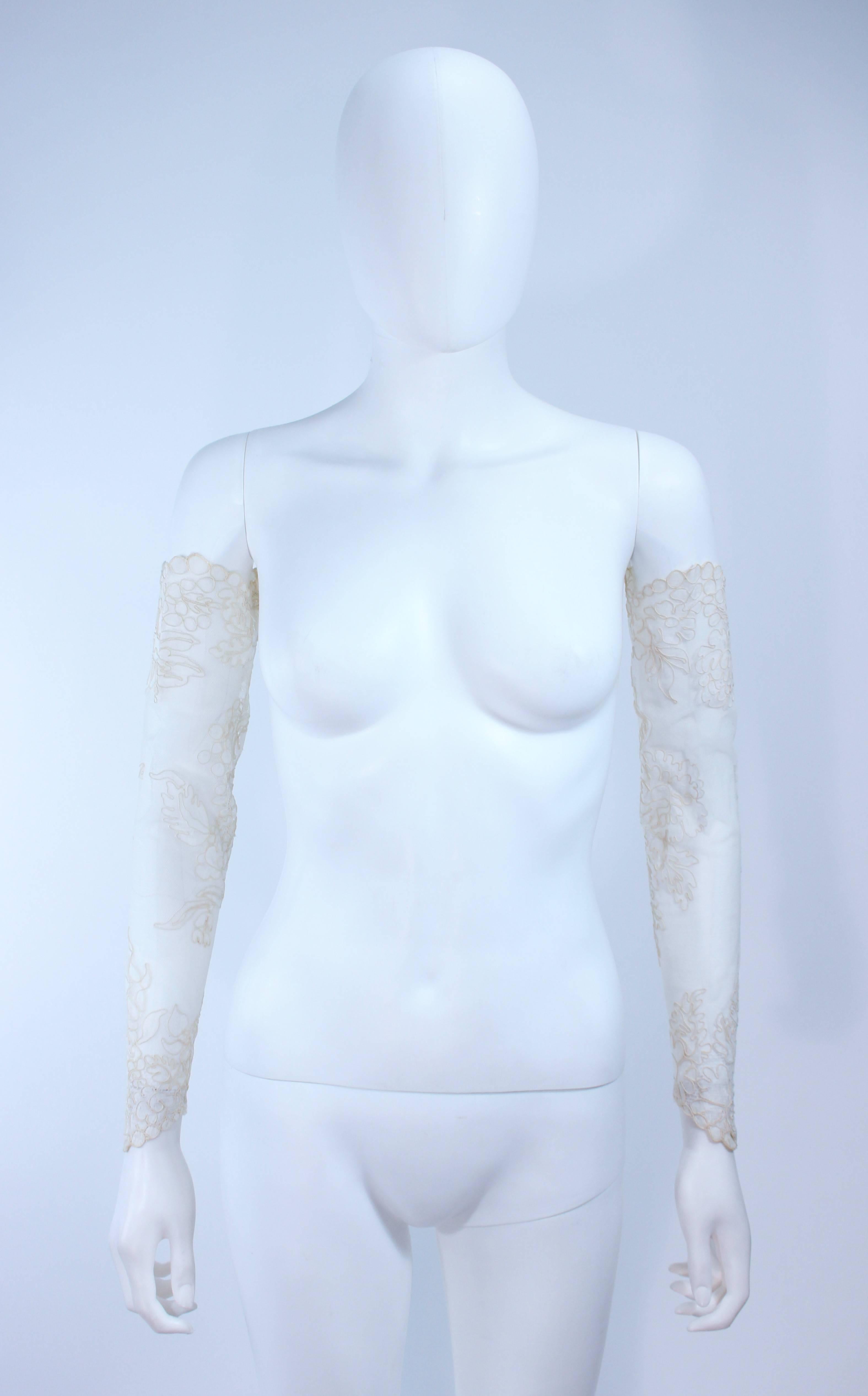 1970's Custom Nude and White Lace Ensemble Puff Sleeve Bolero Size 4 For Sale 2