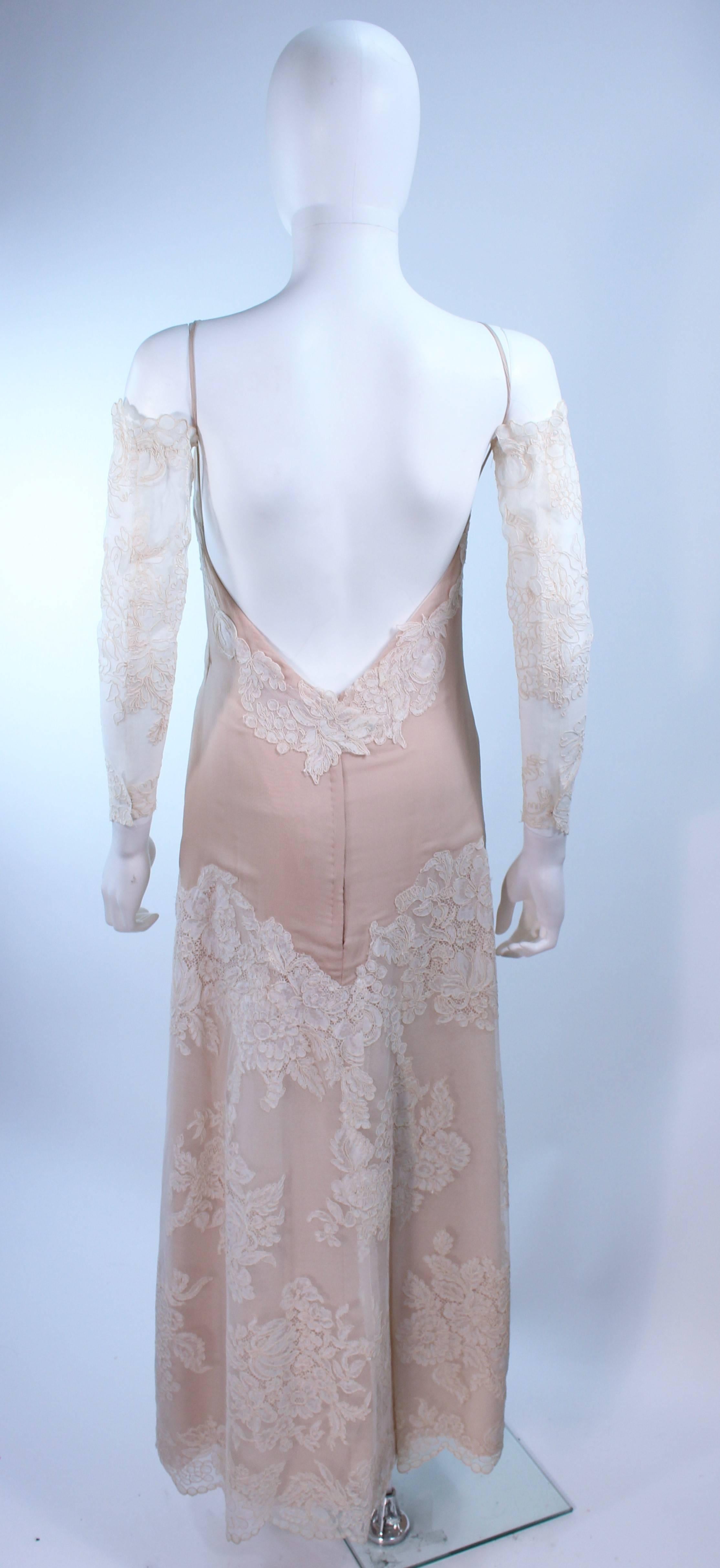 1970's Custom Nude and White Lace Ensemble Puff Sleeve Bolero Size 4 In Excellent Condition For Sale In Los Angeles, CA