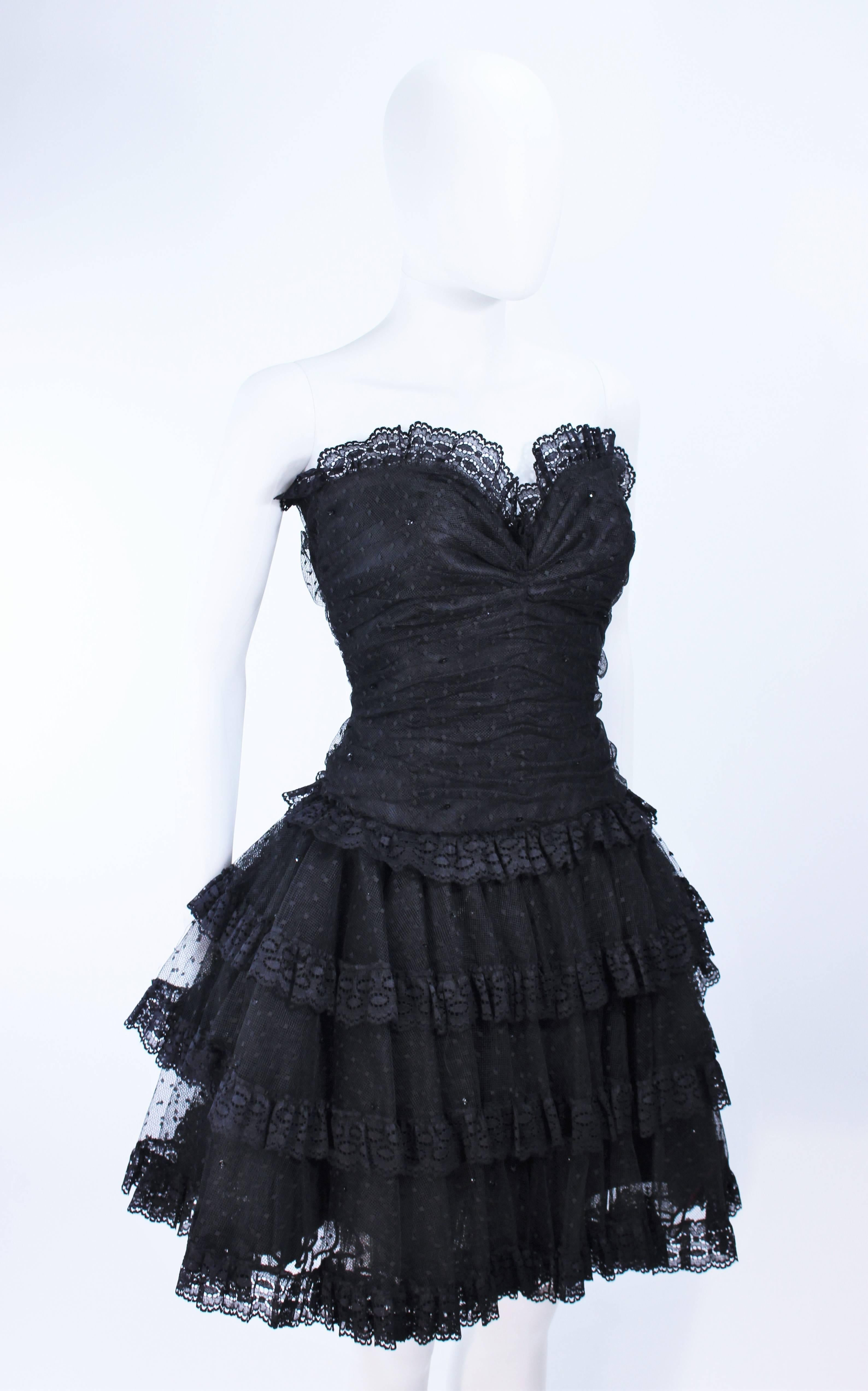 DELL LOS ANGELES Black Ruffled Tiered Sequin Cocktail Dress Size 6 8 In Excellent Condition For Sale In Los Angeles, CA