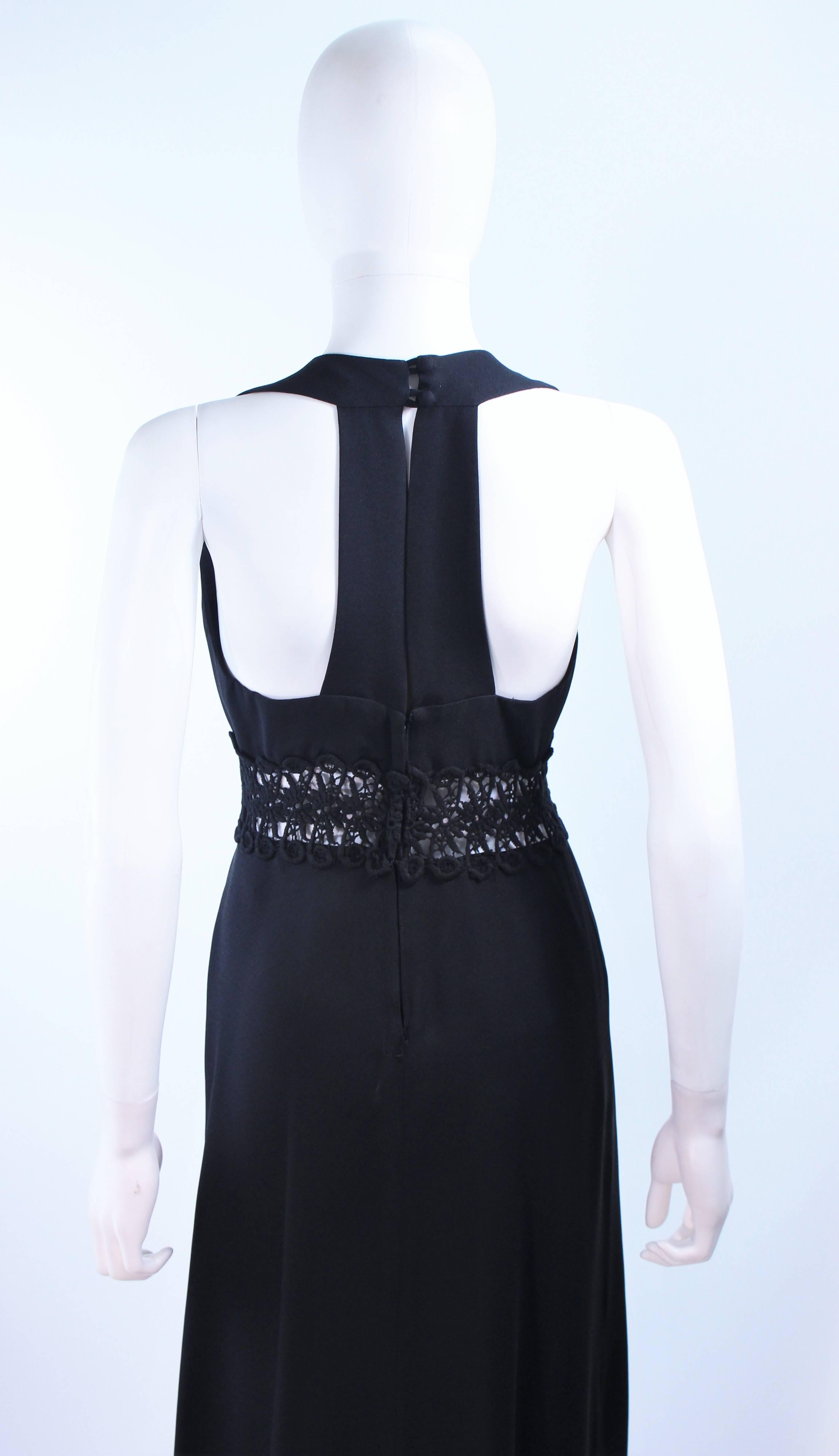 ALGO Maxi abito in pizzo nero anni '70 taglia 4 in vendita 3
