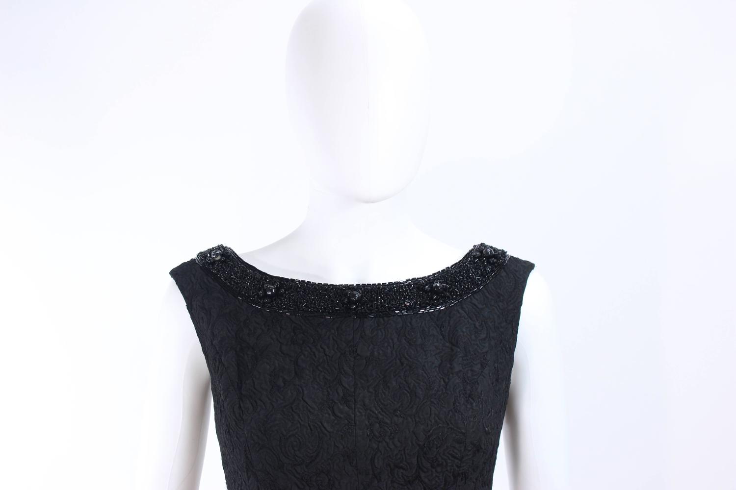 1063 Crushed Basic Evening Dress