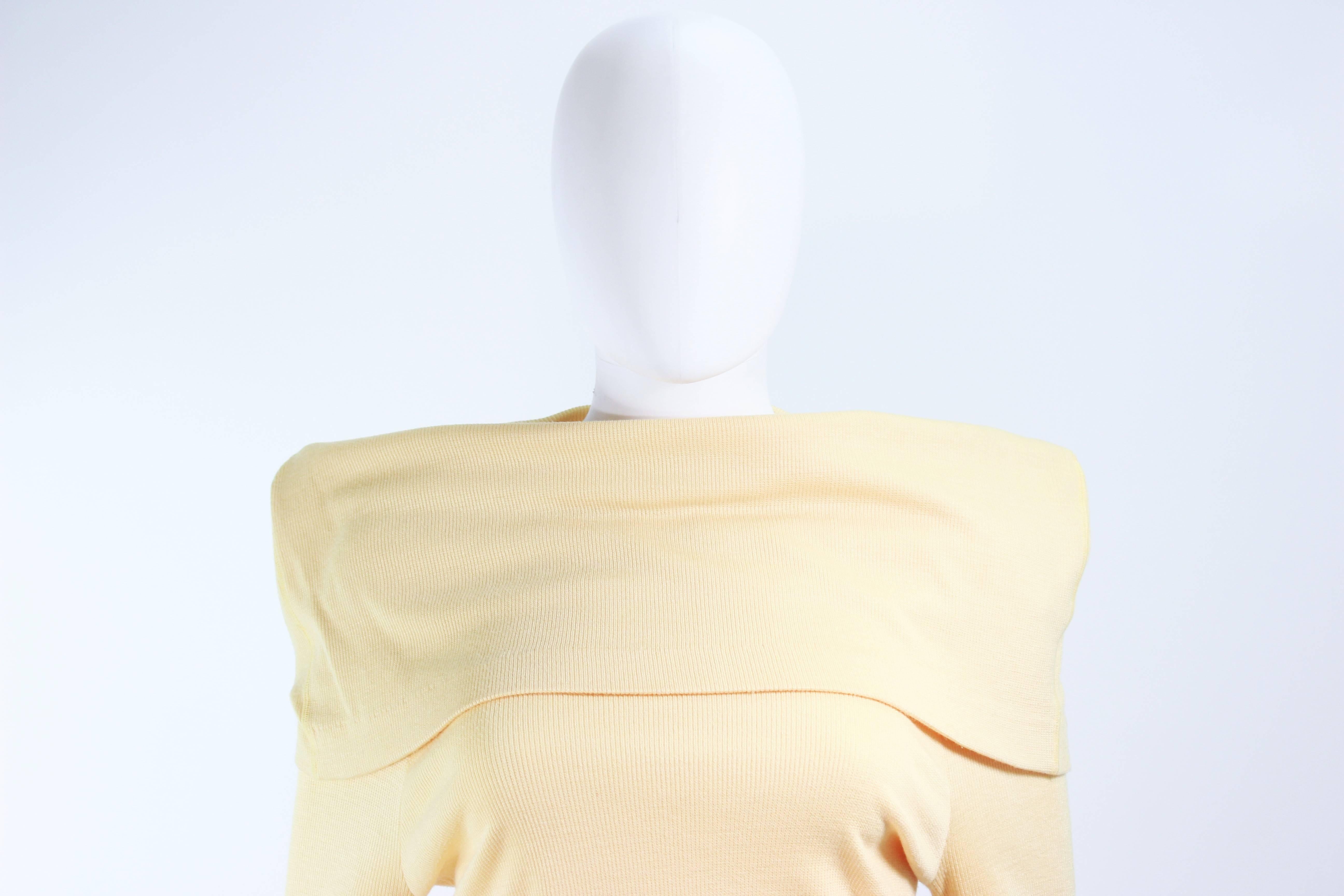 ISSEY MIYAKI Yellow Two Piece Skirt and Sweater Ensemble Size 4 6 8 In Excellent Condition In Los Angeles, CA