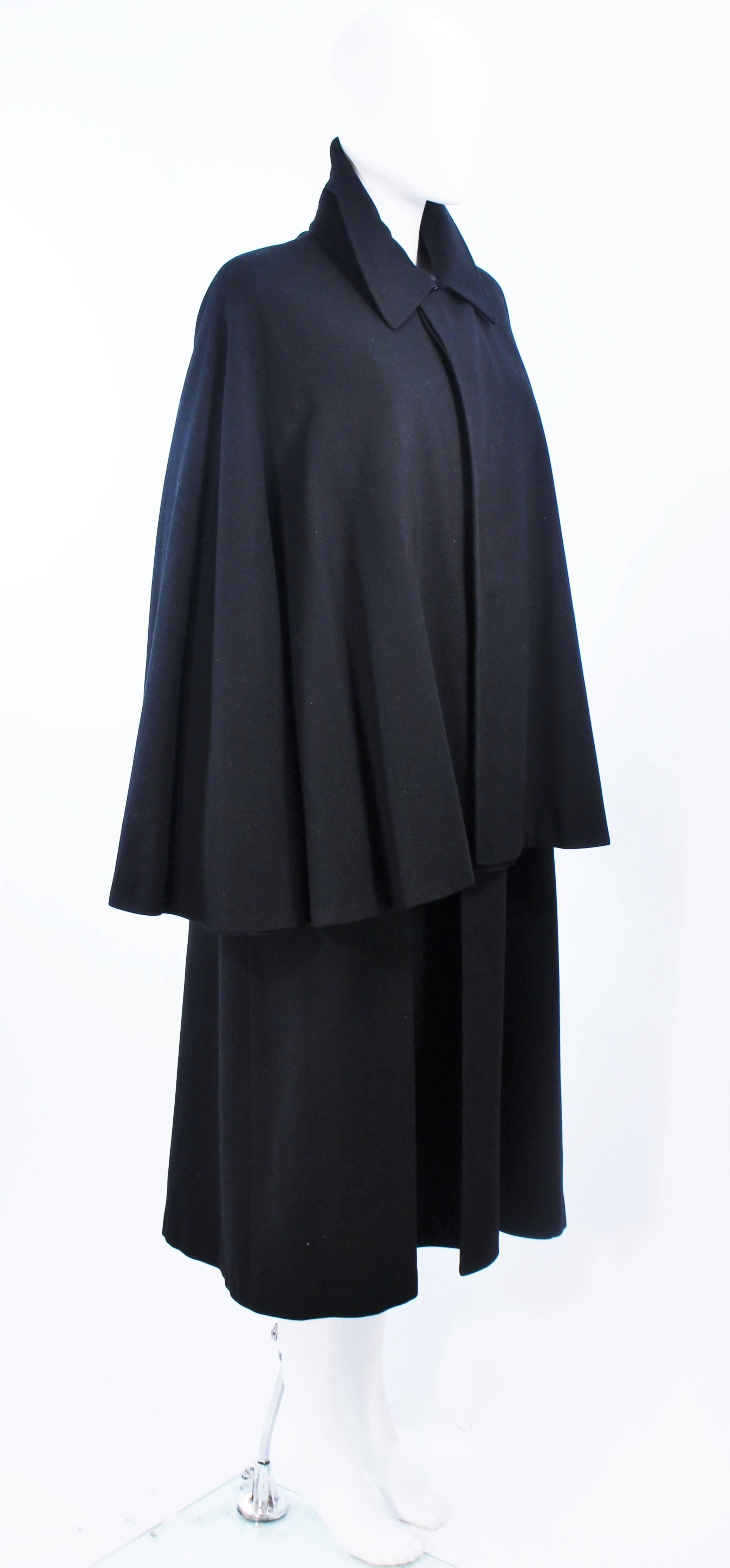 Vintage 1960's Black Wool Cape Size 6 8 For Sale 2