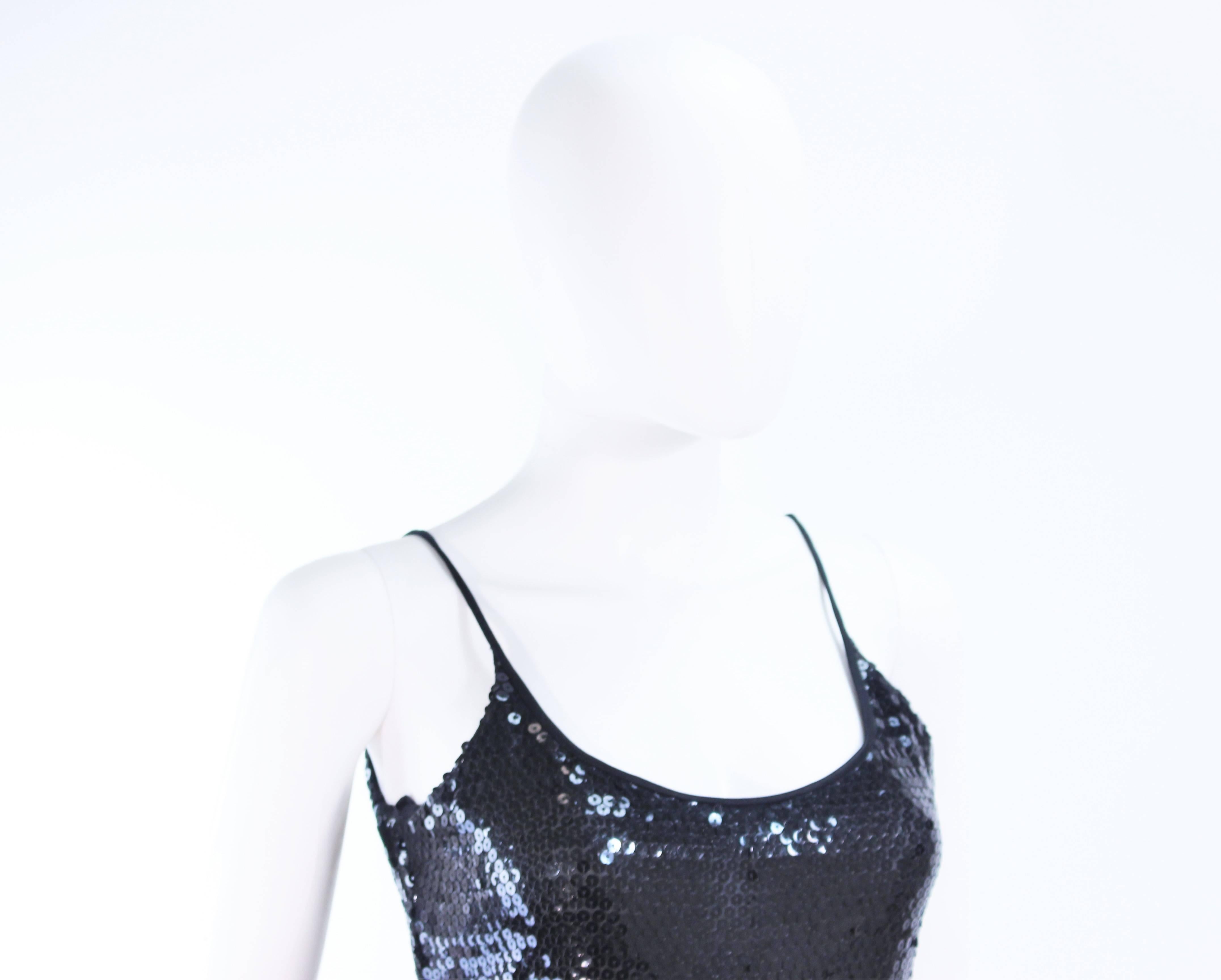 JILL RICHARDS Bata de lentejuelas negra con dobladillo de lentejuelas de tul Talla 4 en venta 1