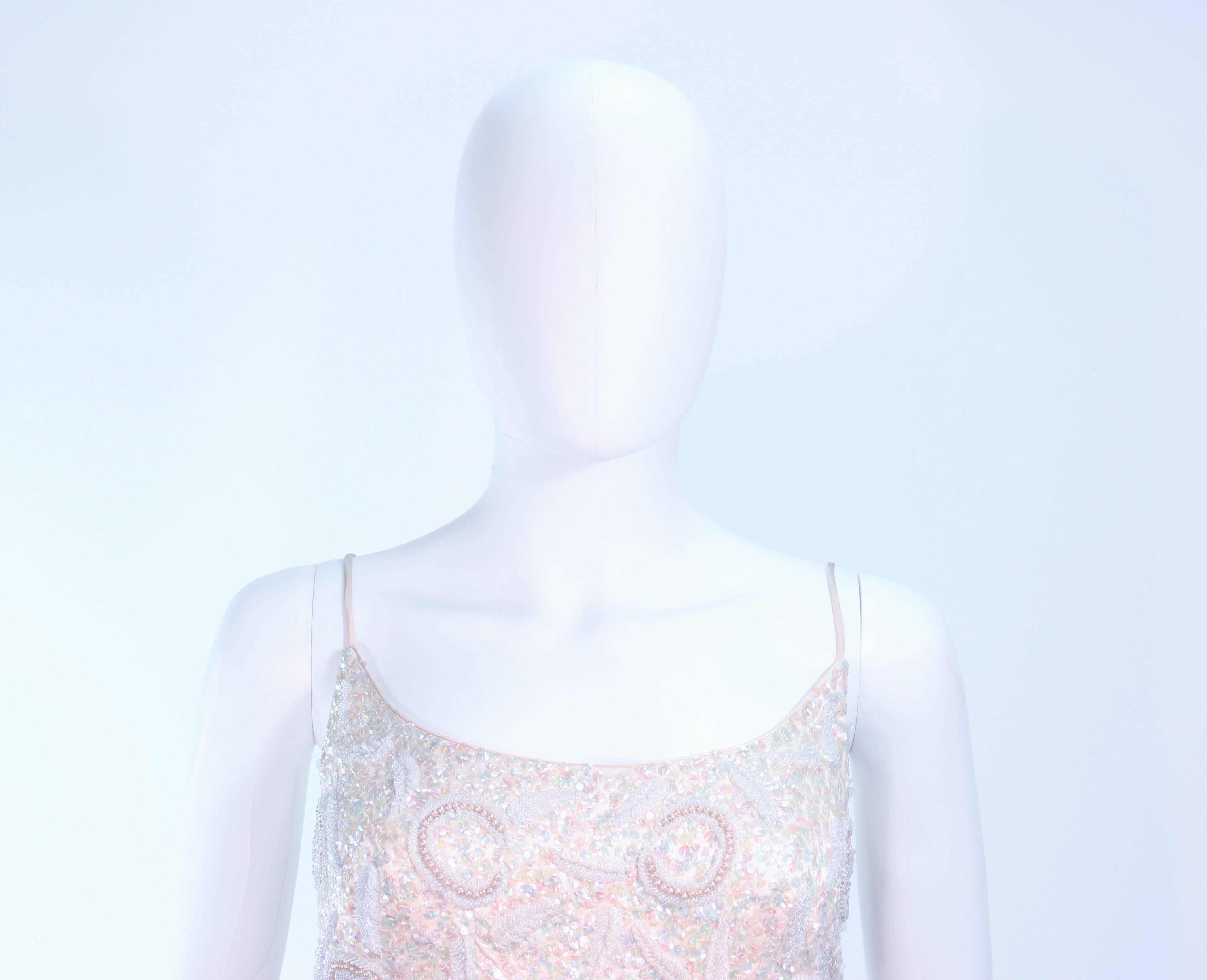 SWEE LO HAUTE COUTURE INTERNATIONAL Robe de cocktail ivoire irisée Taille 8 10 Pour femmes en vente
