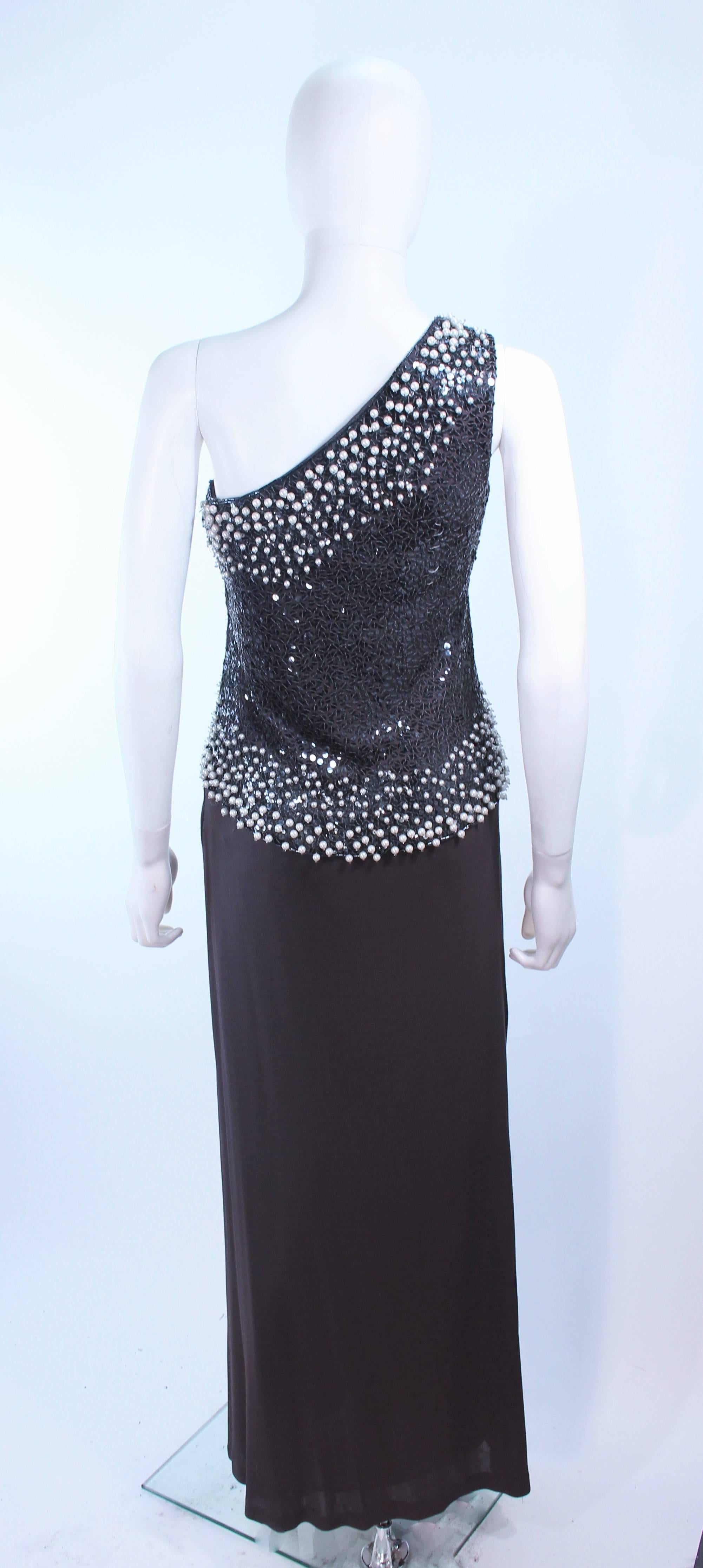 GIORGIO Beverly Hills Grey Sequin and Beaded Asymmetrical Design Size 8 For Sale 3