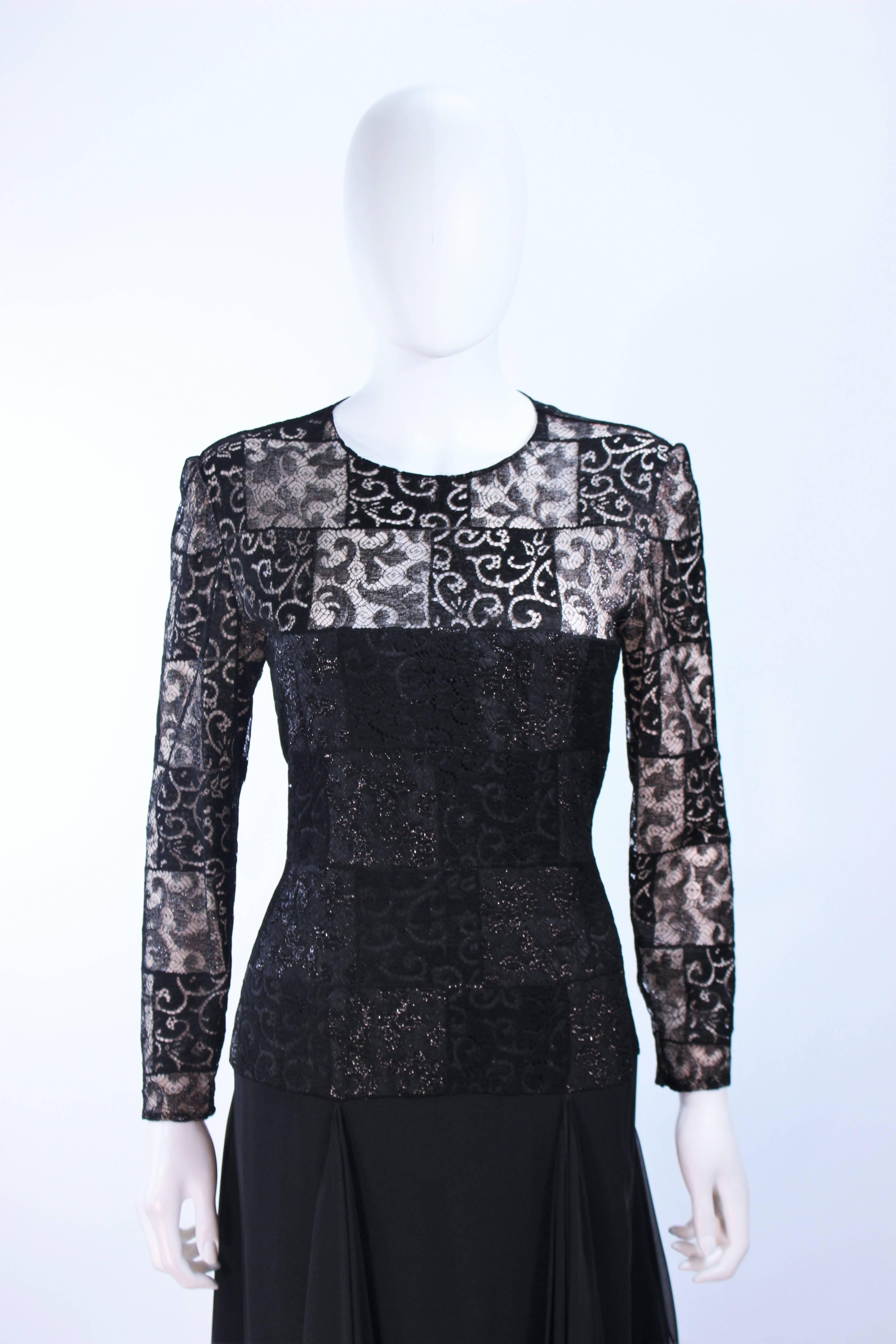 Noir CAROLINA HERRERA Robe en dentelle noire métallisée drapée en mousseline de soie Taille 8 10 en vente