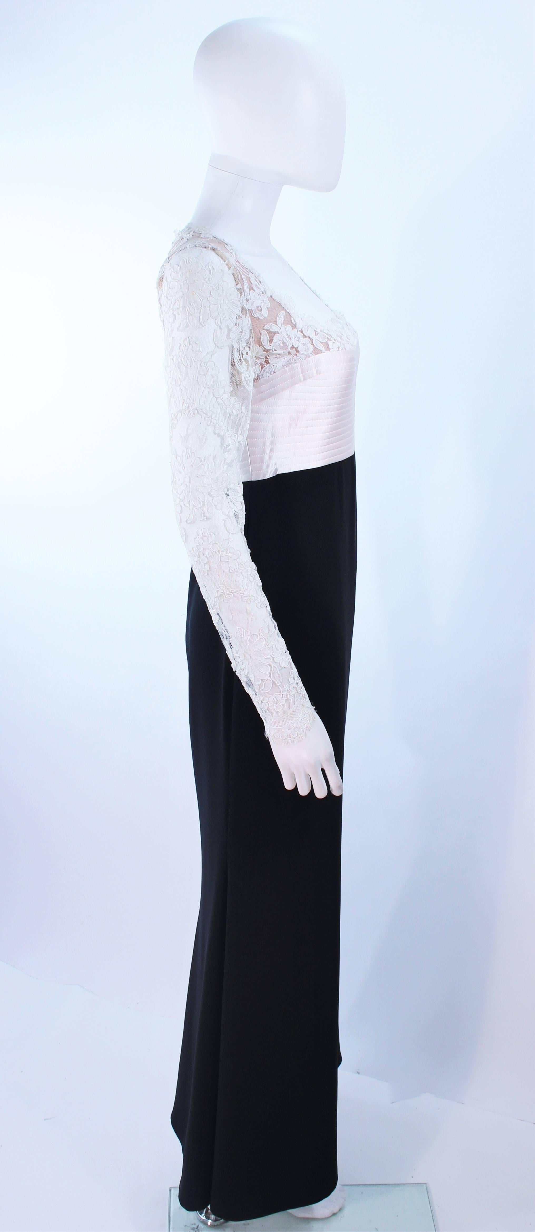 BADGLEY MISCHKA Black and White Lace Gown Size 8 10 For Sale 2