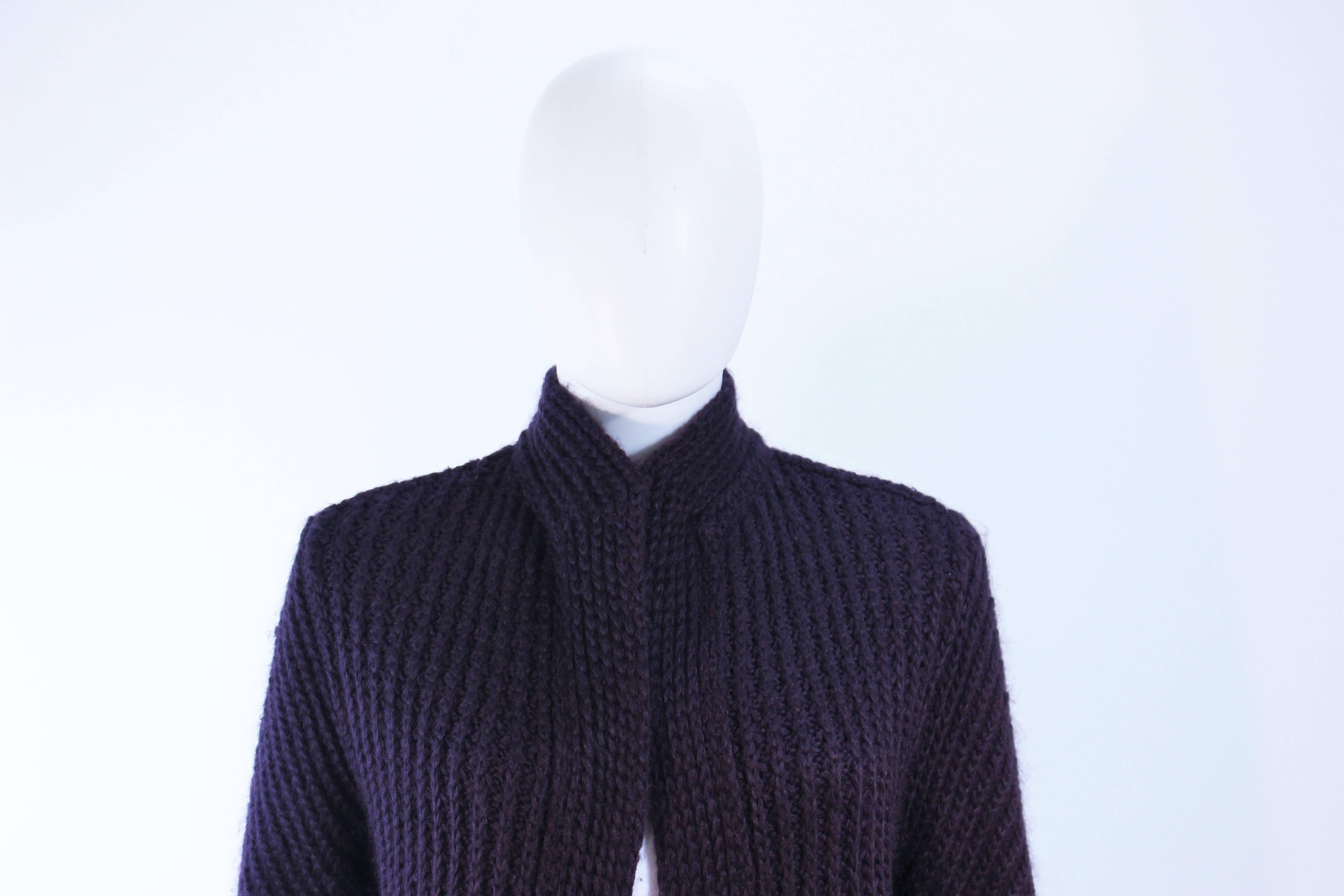 MISSONI Purple Wool Knit Full Length Sweater Size Medium  In Excellent Condition For Sale In Los Angeles, CA