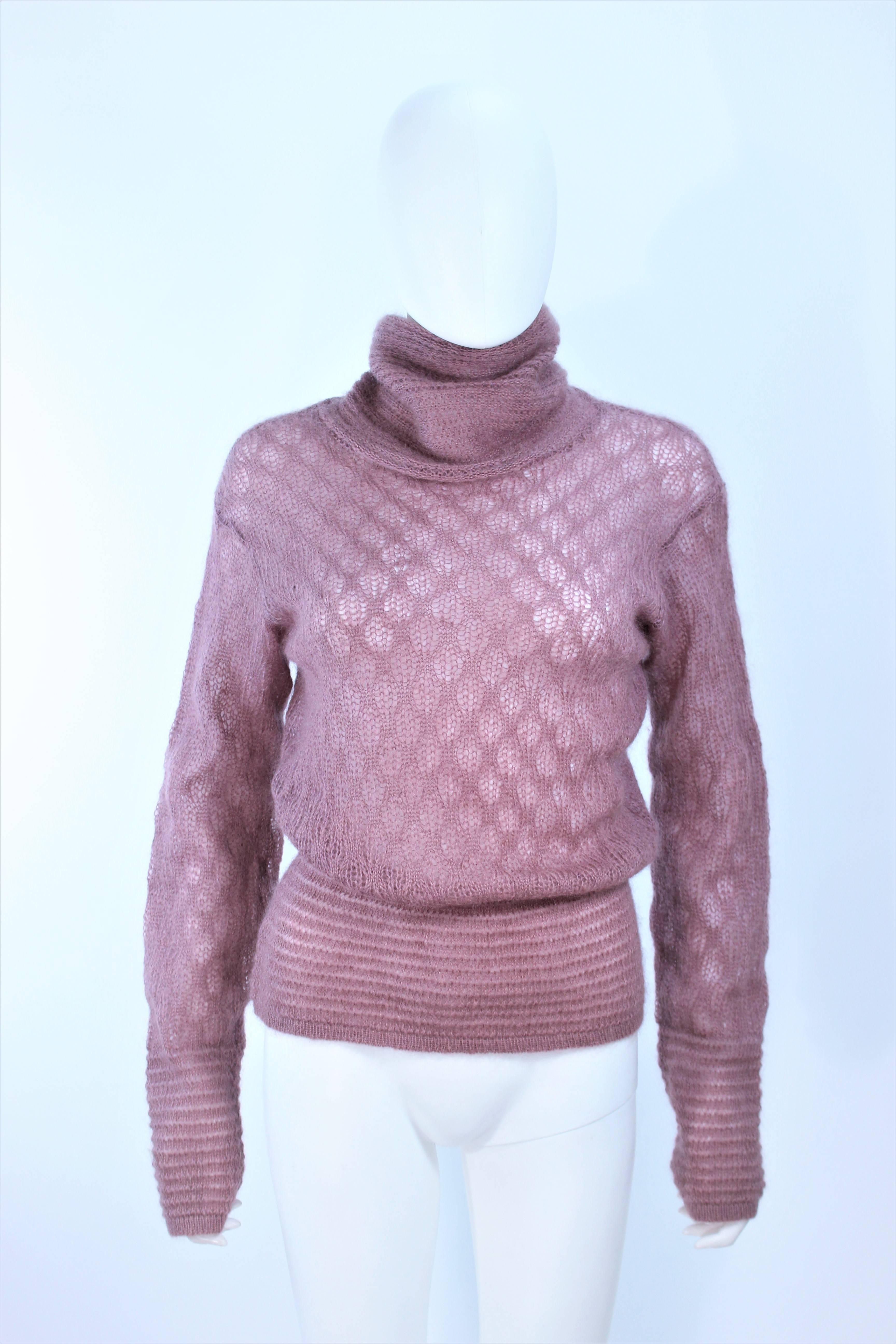 Gray MISSONI Mauve Knit Wool Turtleneck Sweater Size 8 For Sale