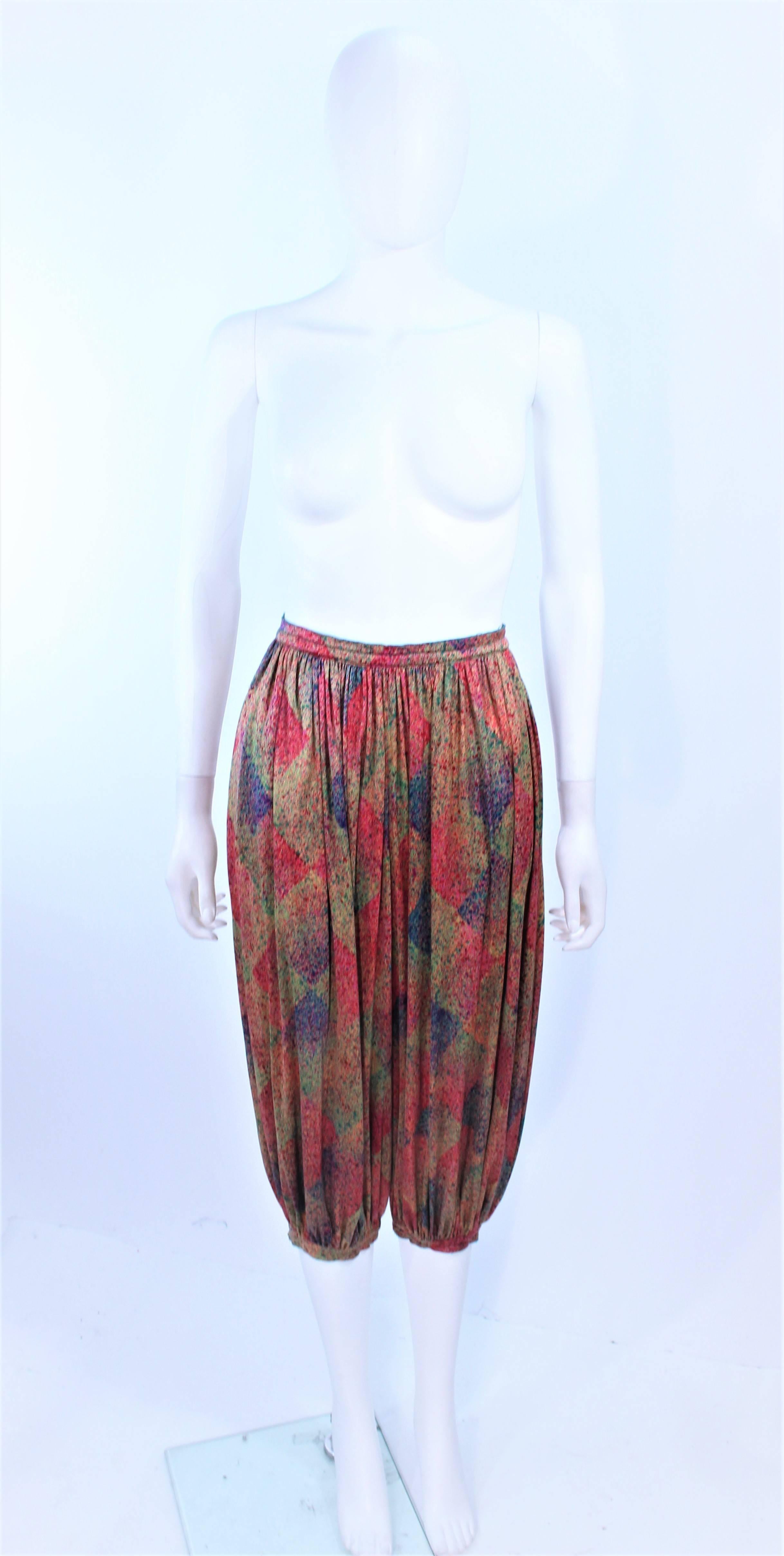 MISSONI Silk Rainbow Print Ensemble with Harem Pants Quilted Sweater Size 6 8 For Sale 4