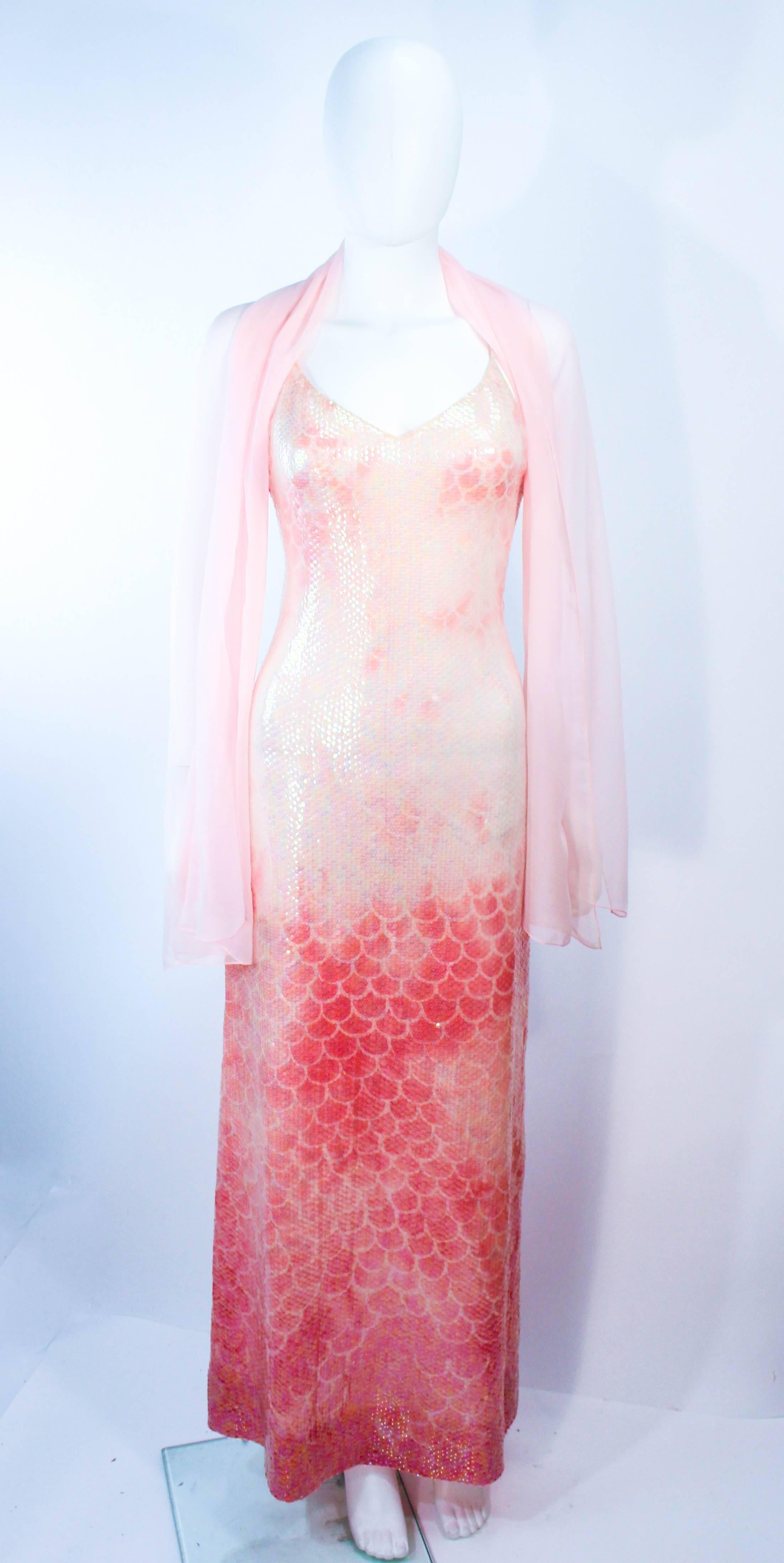 HALSTON 1970'S Sequin Peach Patterned Gown with Wrap Size 2 4 In Excellent Condition In Los Angeles, CA