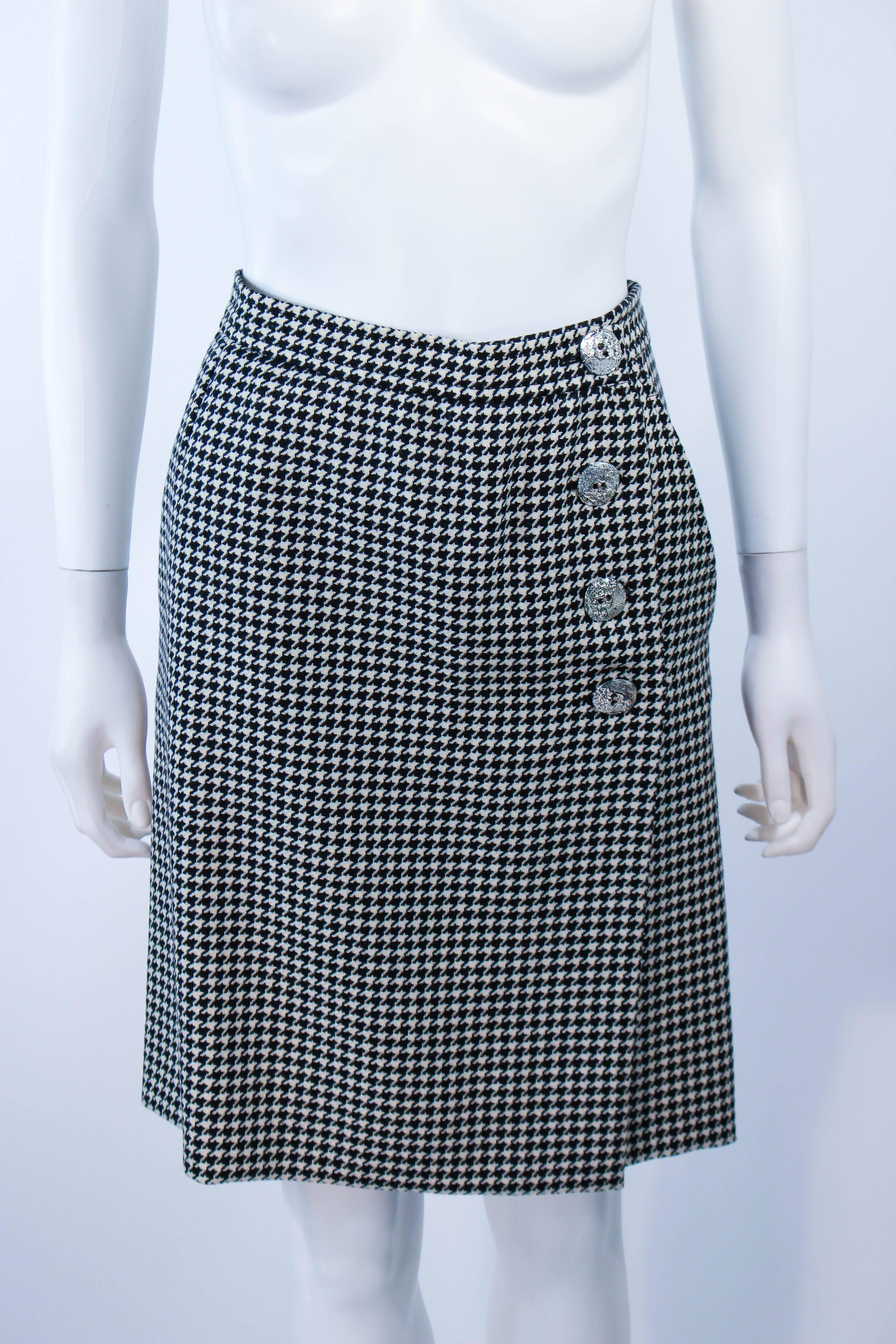 YVES SAINT LAURENT Black and White Houndstooth Skirt Suit Size 8 10 For Sale 4