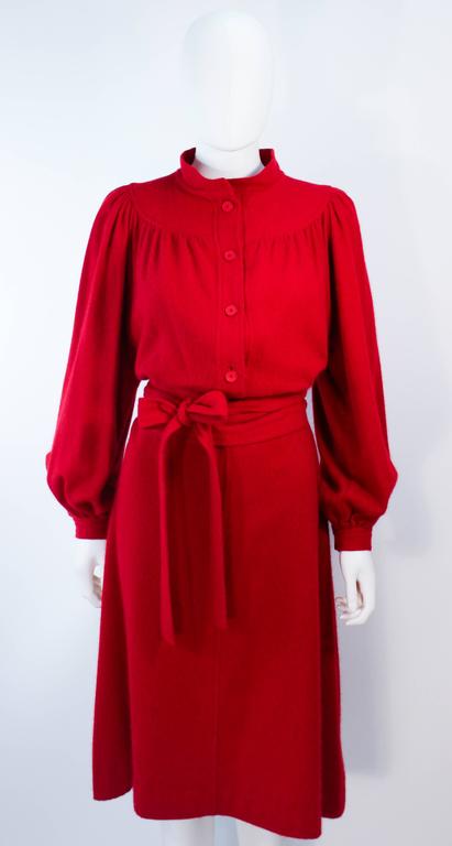 Women's UNGARO Vintage Red Wool Cashmere Blend Dress Size 8 For Sale