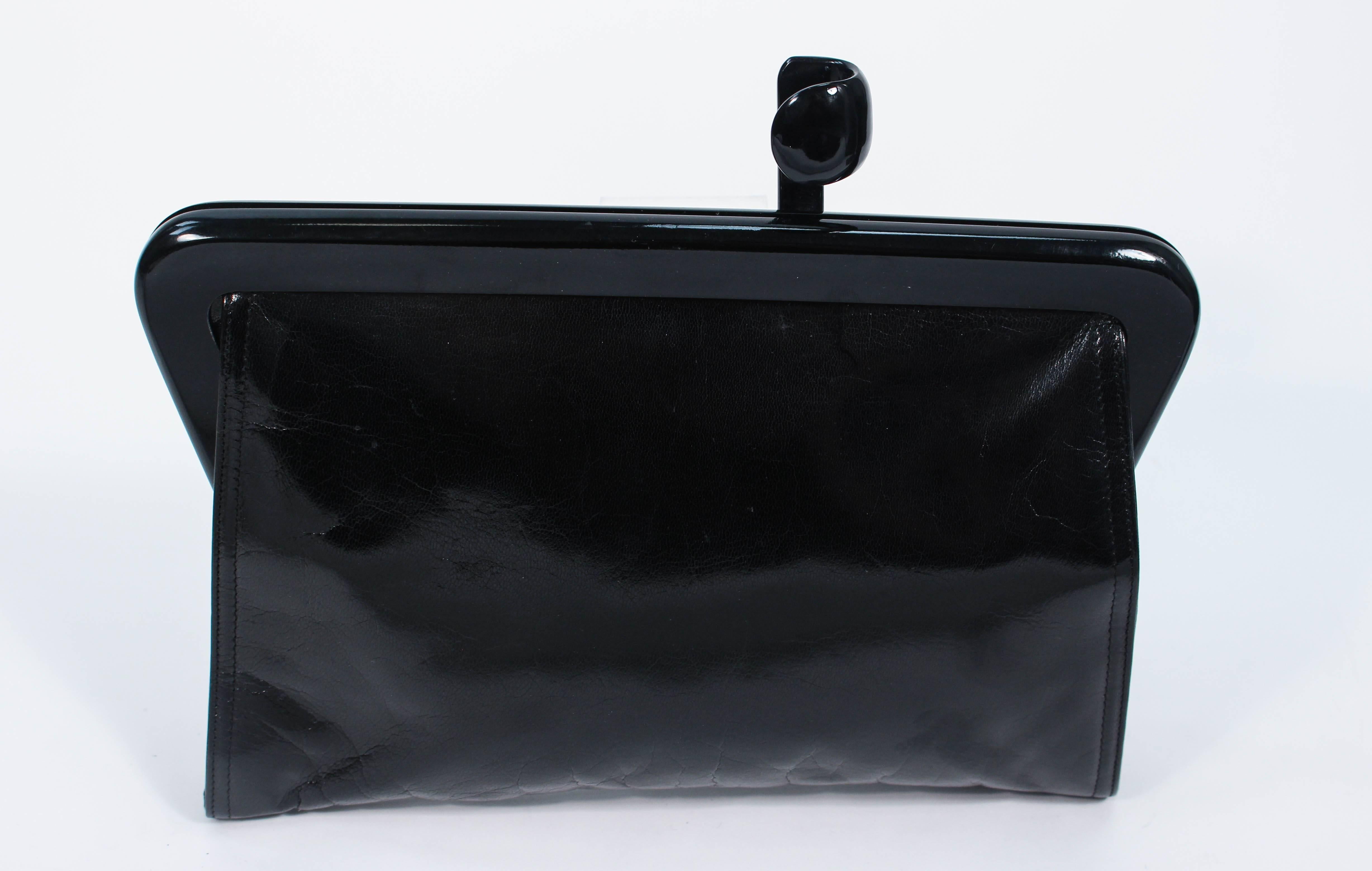 BOTTEGA VENETA Vintage Black Polished Calfskin Clutch with Latch Clasp In Excellent Condition In Los Angeles, CA