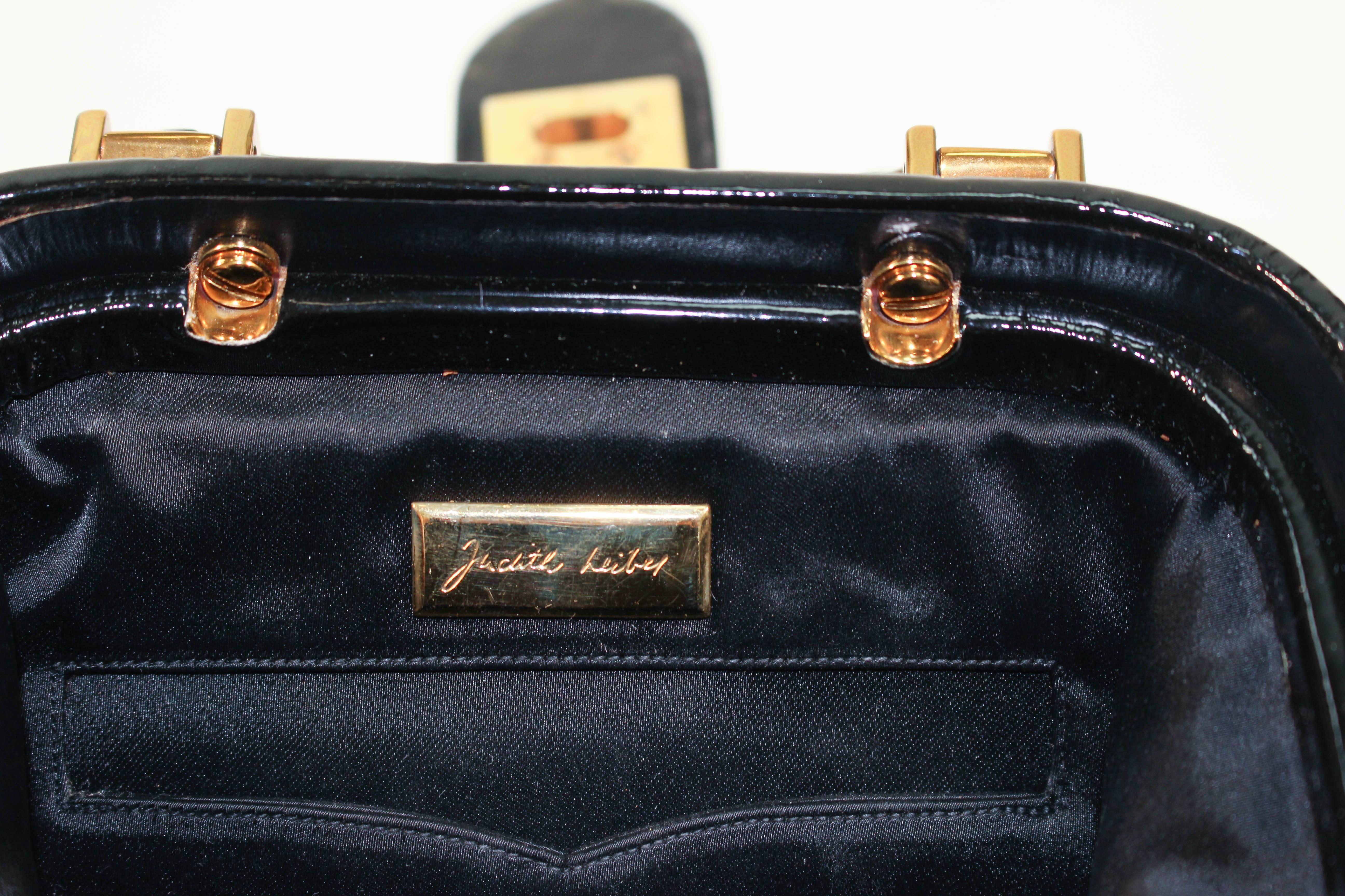 JUDITH LEIBER Vintage Rare 1960's Black and Gold Patent Leather Petite Purse 1