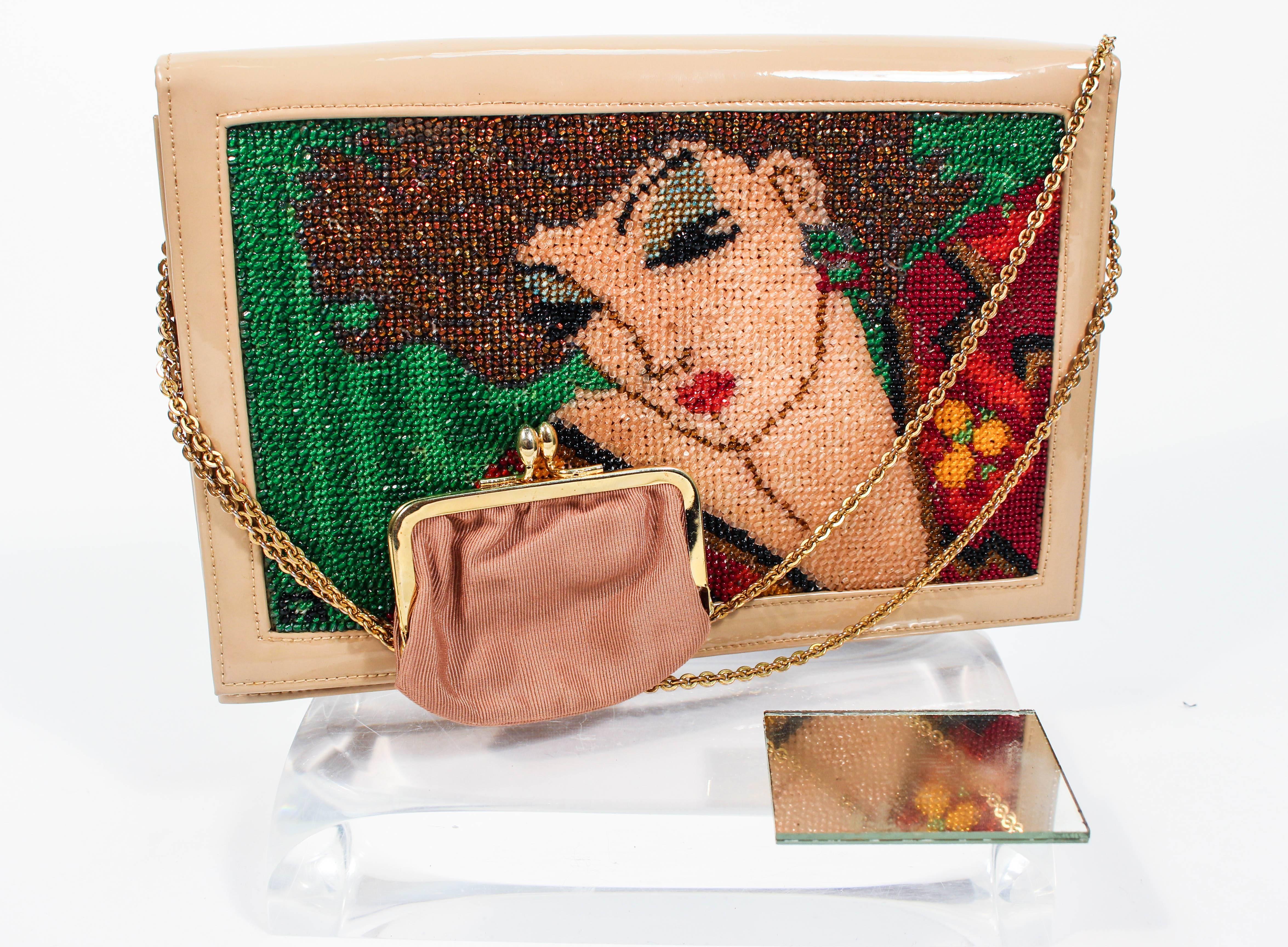 VINTAGE Nude Patent Leather Purse with Beaded Portrait & Gold Chain In Excellent Condition In Los Angeles, CA