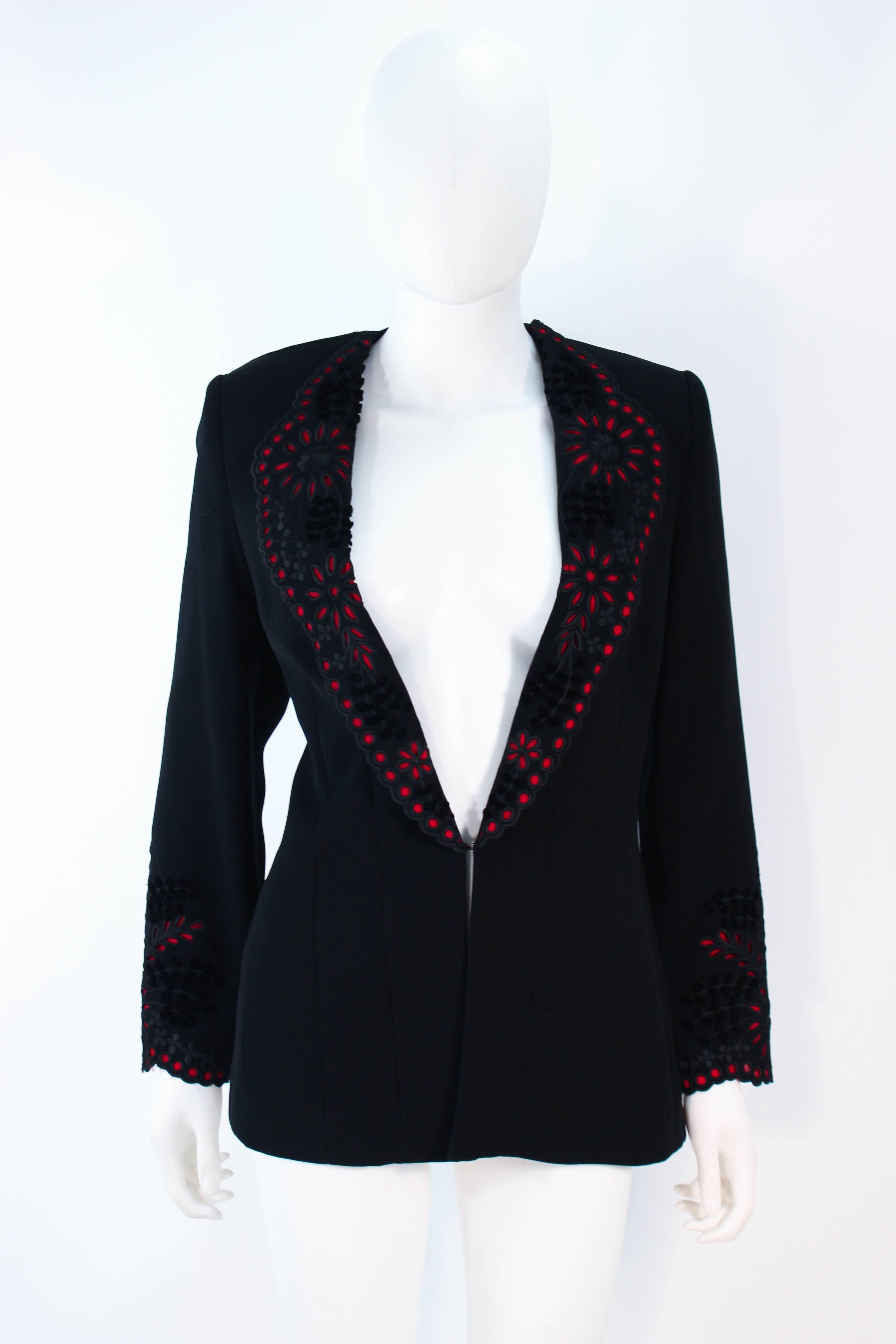 Women's FE ZANDI Vintage Black Floral Bustier Lace Pant Suit Size 8 For Sale