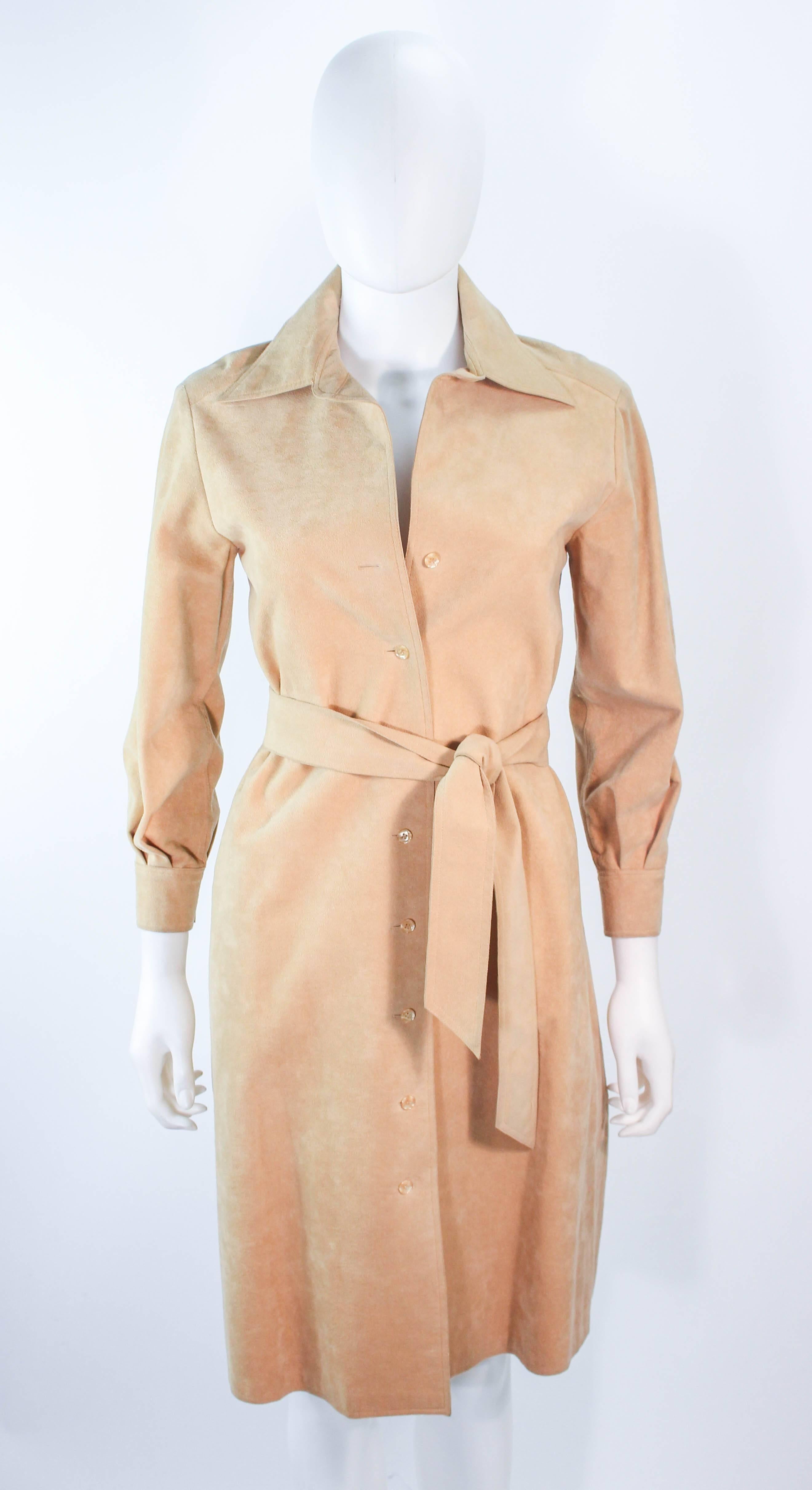 HALSTON Vintage Beige Suede Dress Size 4 6 In Excellent Condition In Los Angeles, CA