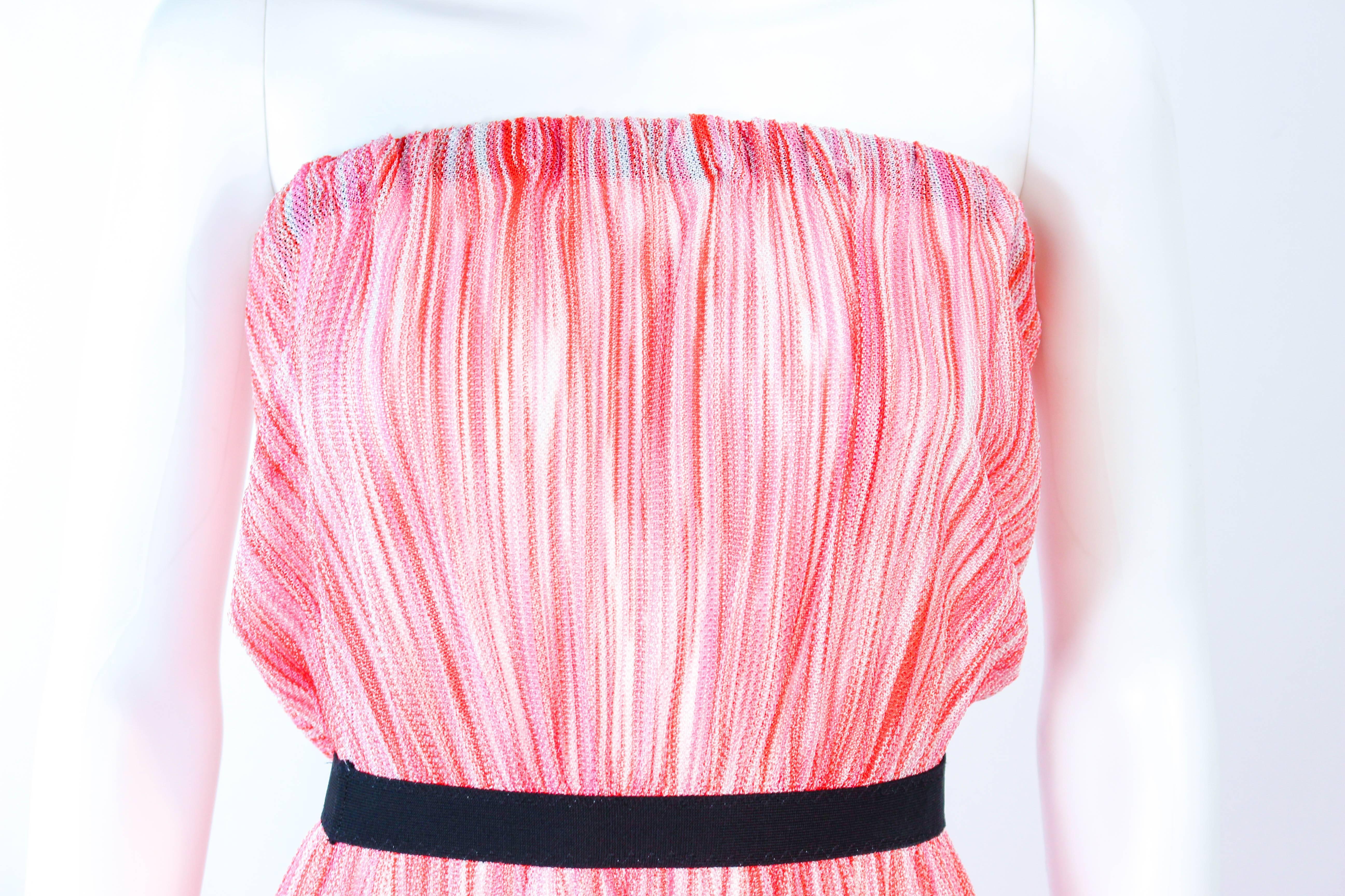 MISSONI Vestito senza spalline in maglia bianca, arancione e rosa taglia 4 6 In condizioni ottime in vendita a Los Angeles, CA