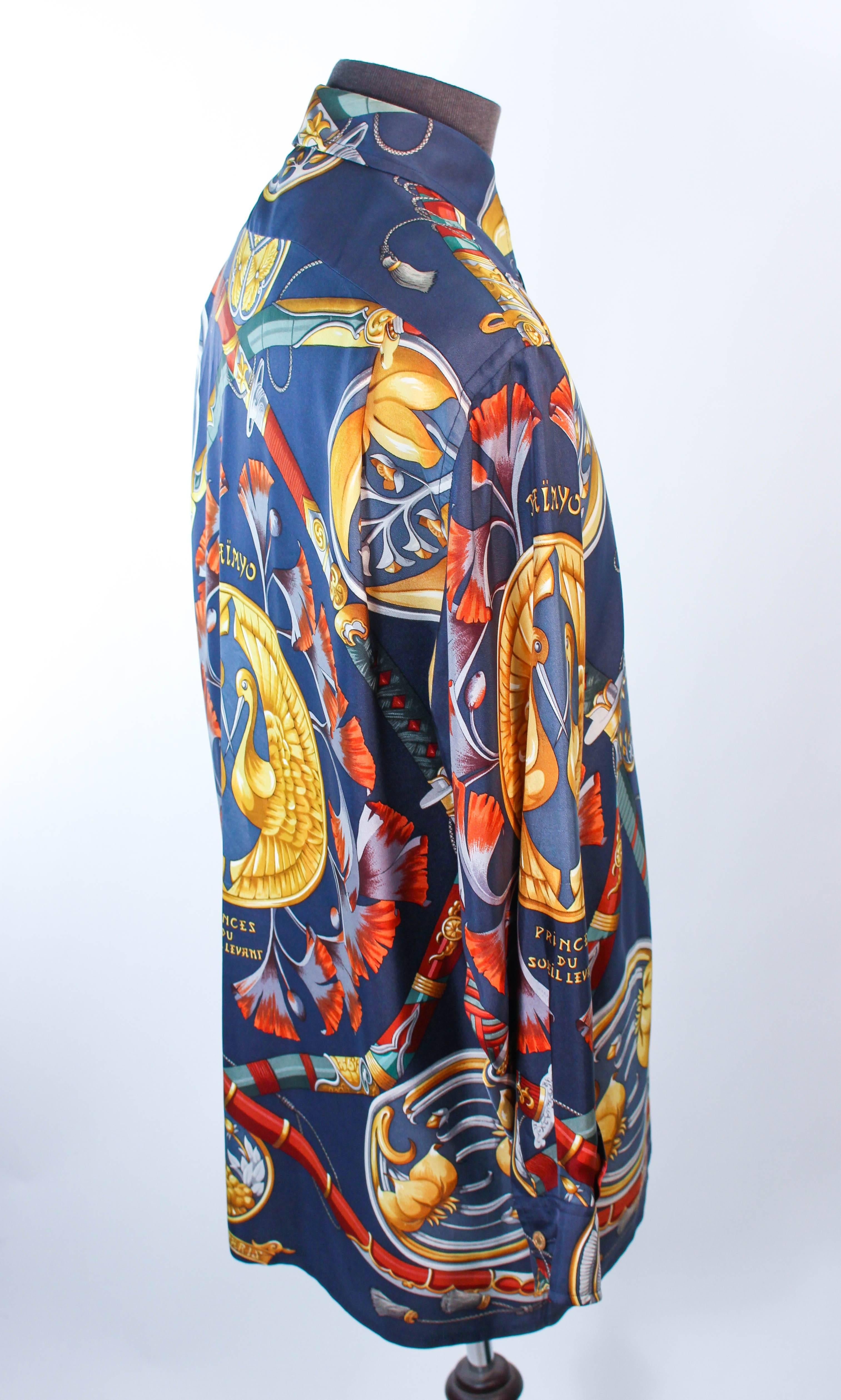 HERMES Vintage Men's Blue Silk Sword Print Shirt Size 39 In Excellent Condition In Los Angeles, CA